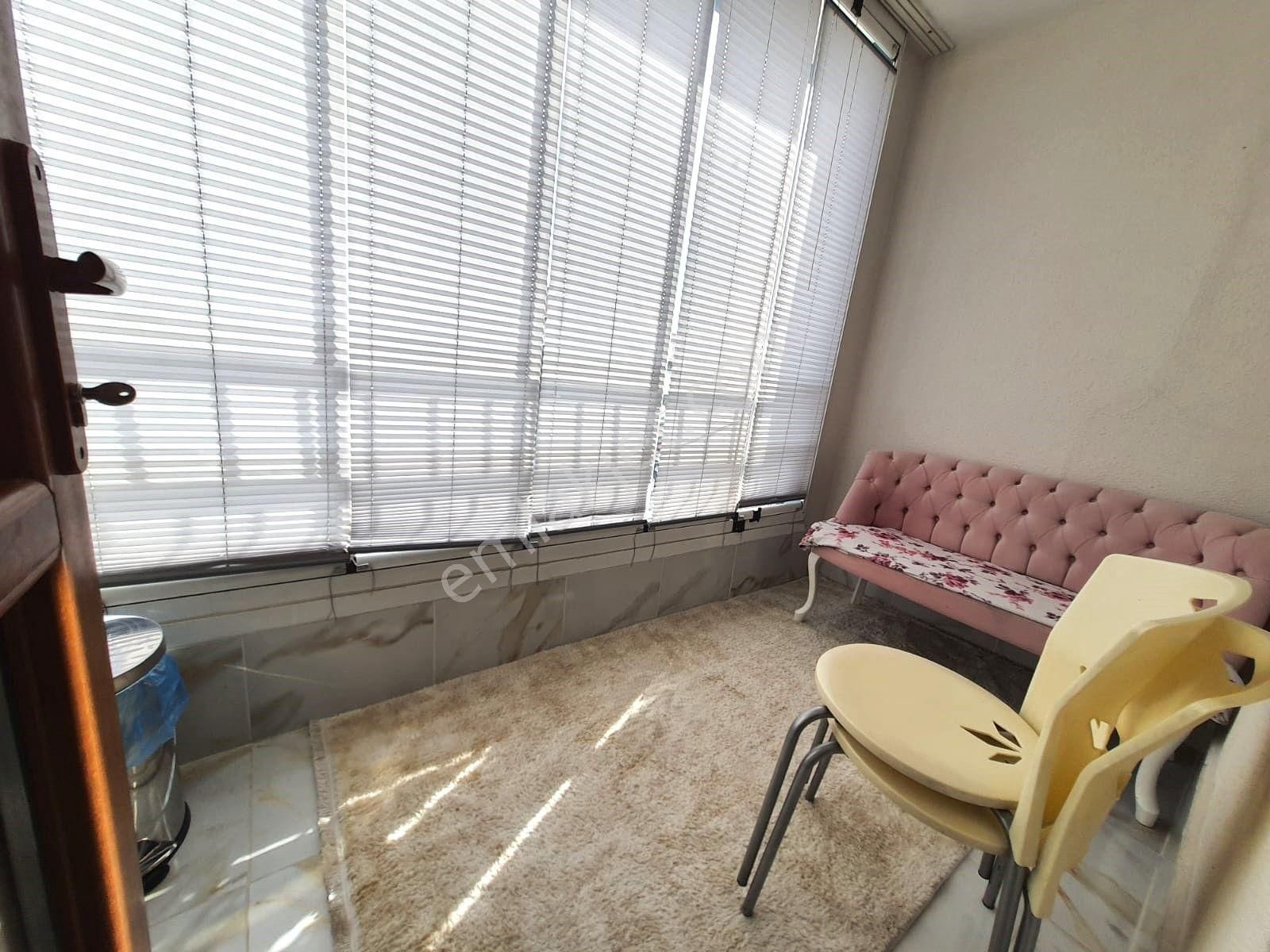 Karapürçekte 4+1 Ön Cephe Merkezde Çift Banyo Masrafsız Daire - Görsel 26