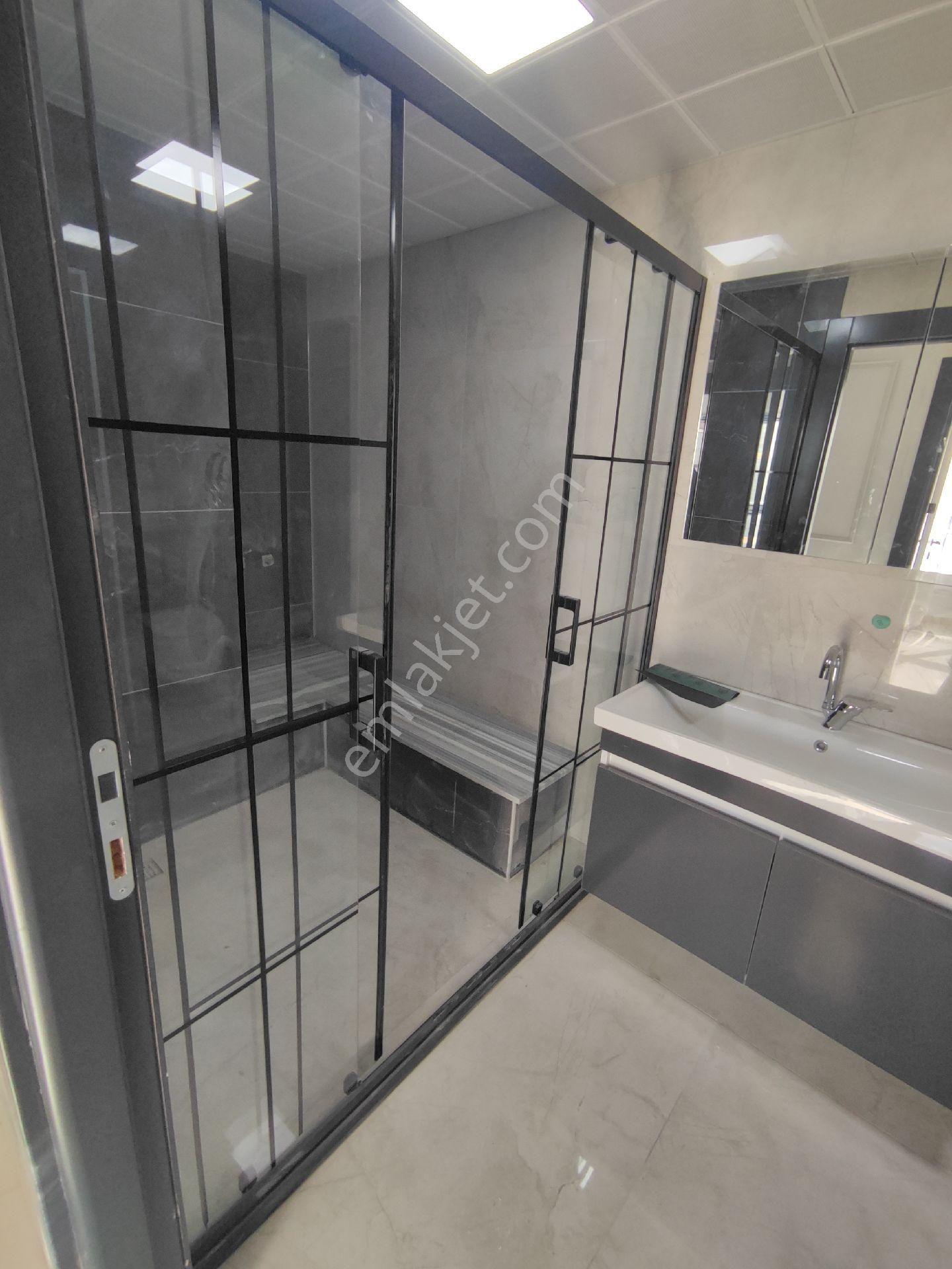 Karapürçekte 4+1 Site İçerisinde Giyinme Odalı Kapalı Havuzlu - Görsel 26