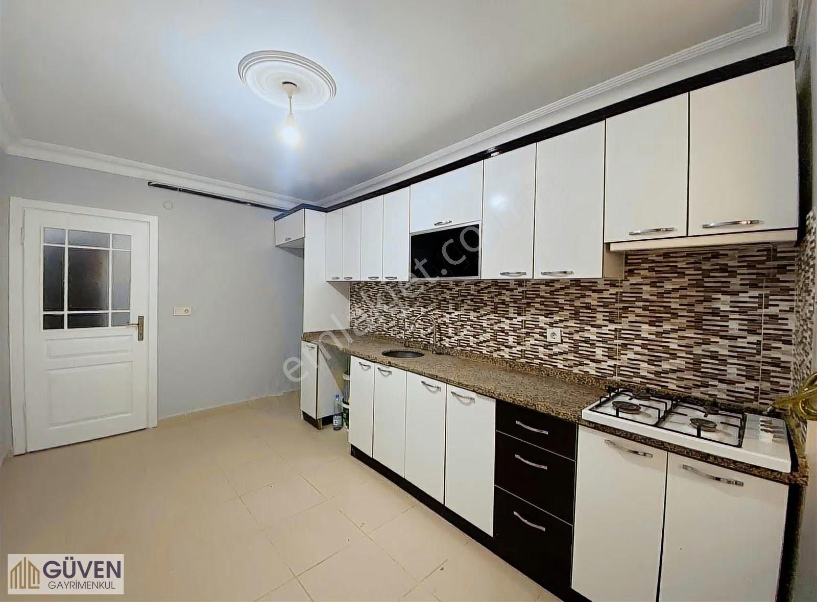 Bağlarbaşı Mahallesi Satılık 3+1 Dubleks