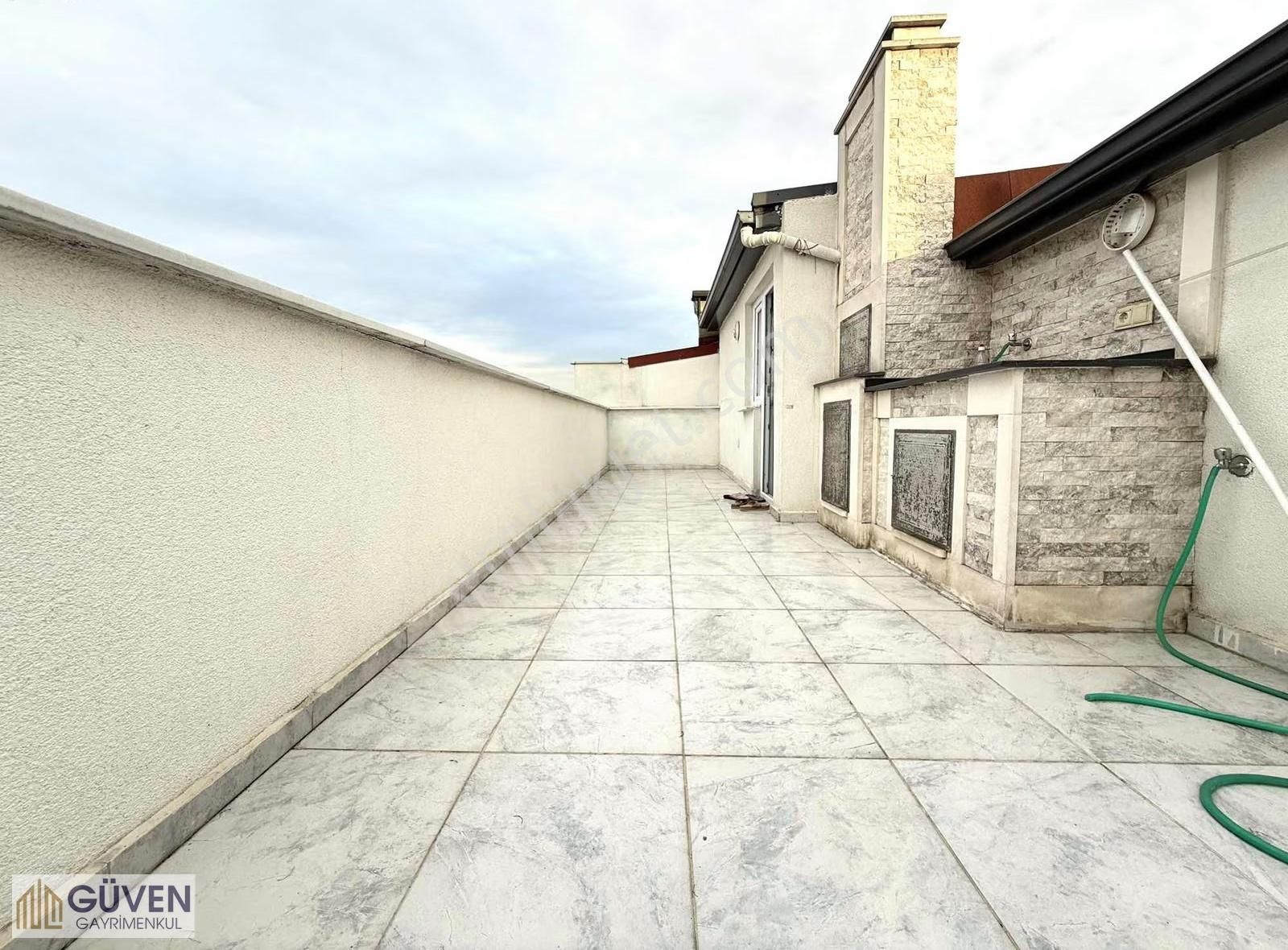 Nenehatun Salı Pazarı Yakını 2 Aileye Uygun 5+1 Çatı Dblx - Görsel 14