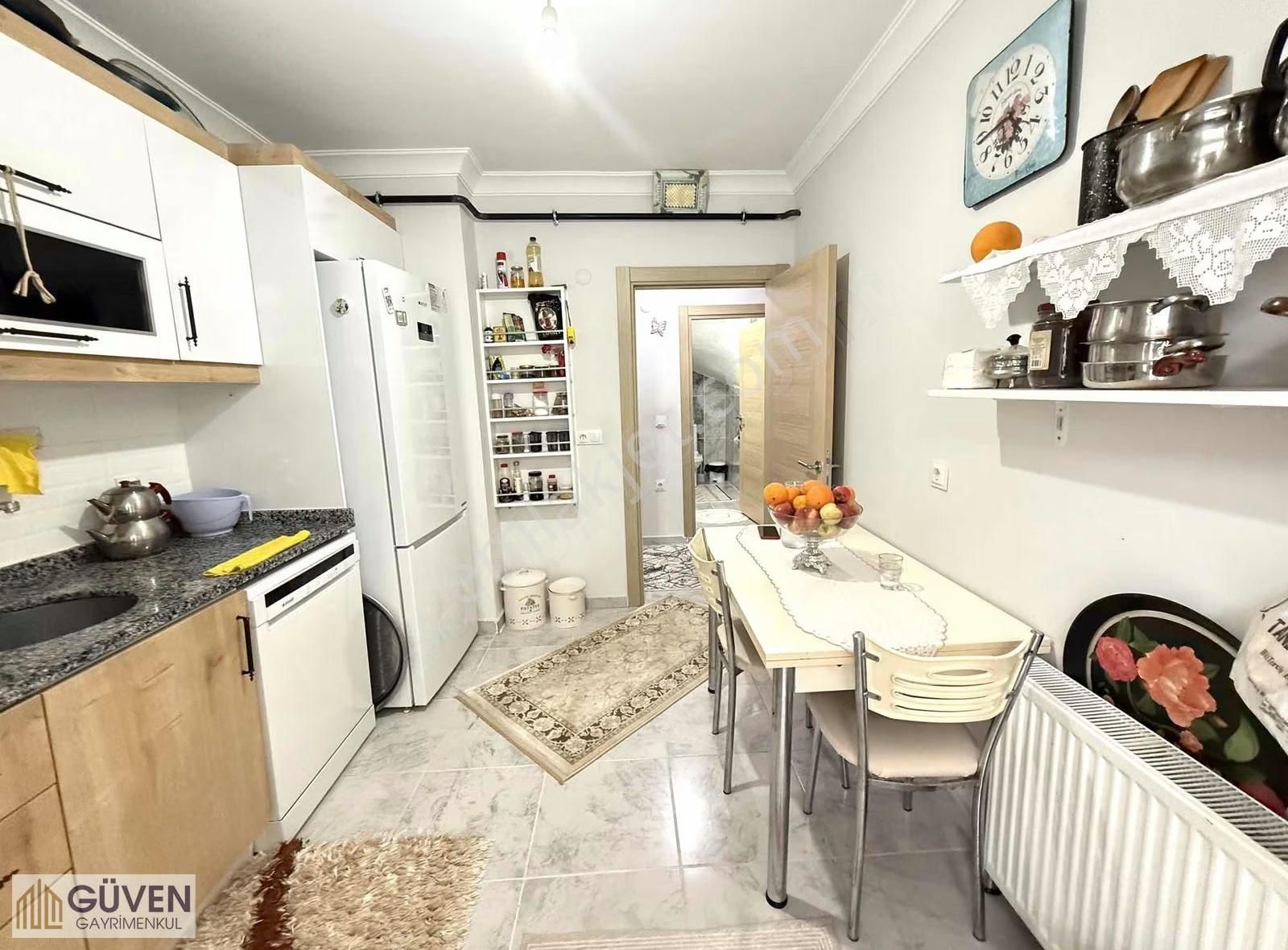 Nenehatun Salı Pazarı Yakını 2 Aileye Uygun 5+1 Çatı Dblx - Görsel 16