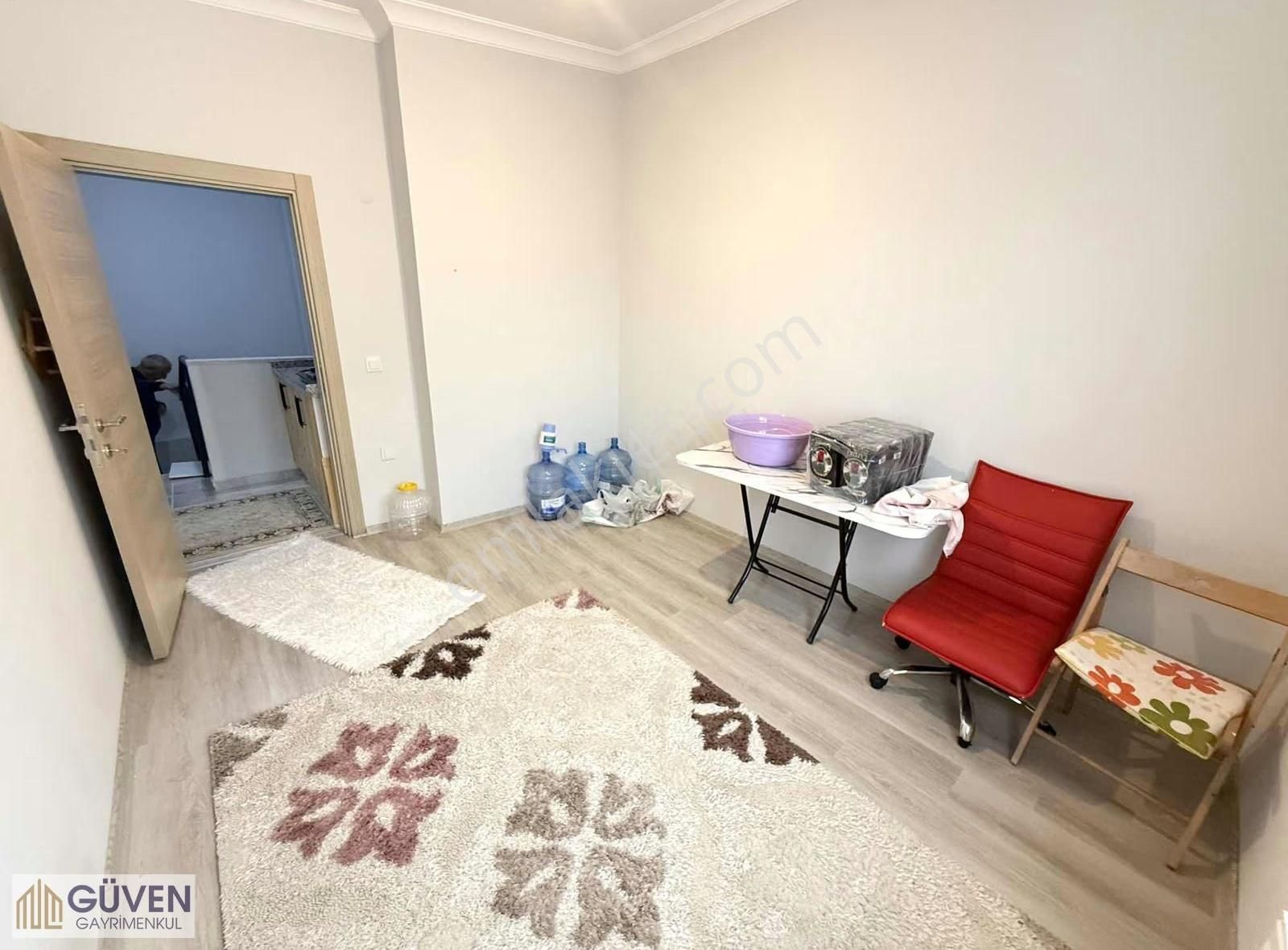 Nenehatun Salı Pazarı Yakını 2 Aileye Uygun 5+1 Çatı Dblx - Görsel 9