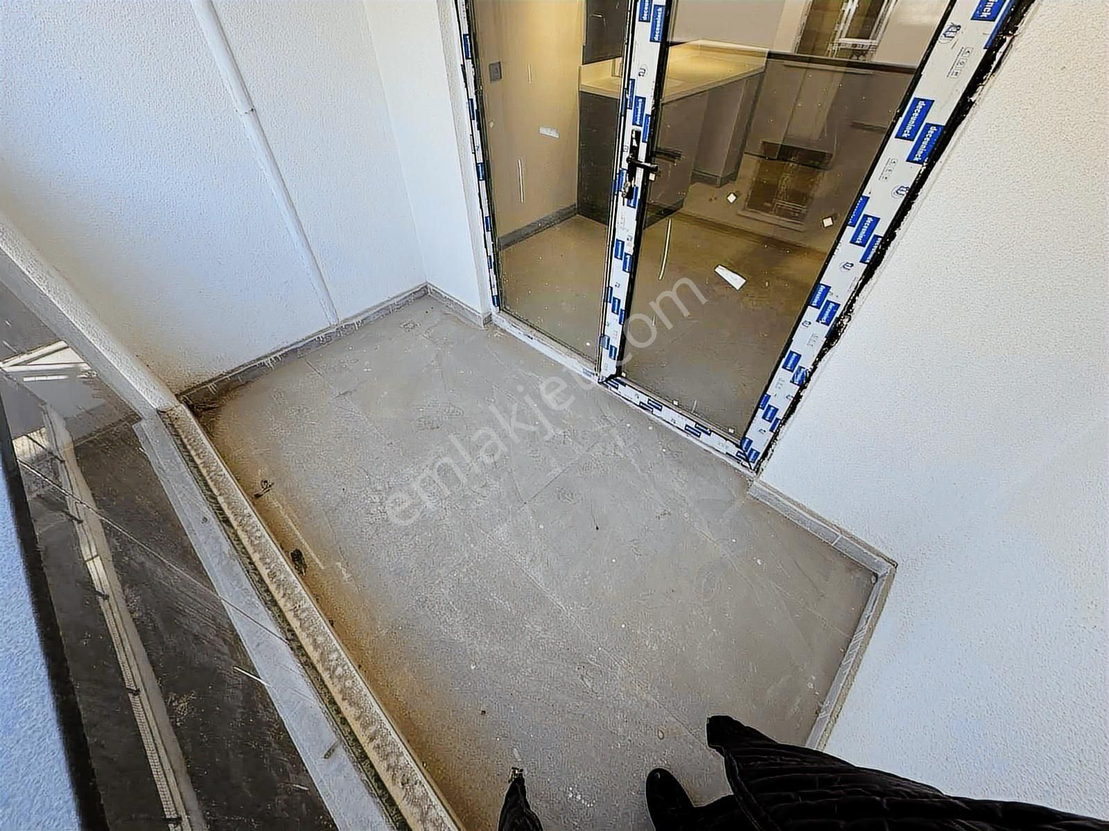 Taylan Emlaktan Karapürçekte A.ısıtma Süper Lüks Satılık Daire - Görsel 25