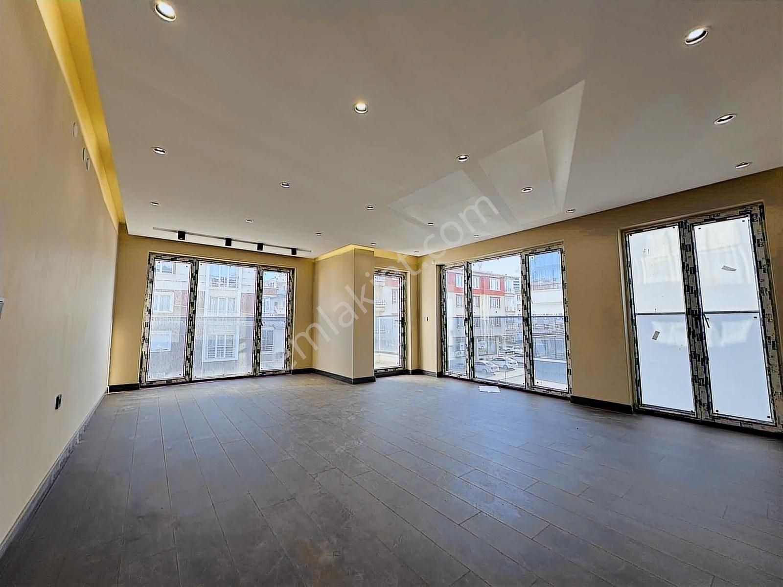 Taylan Emlaktan Karapürçekte A.ısıtma Süper Lüks Satılık Daire - Görsel 21