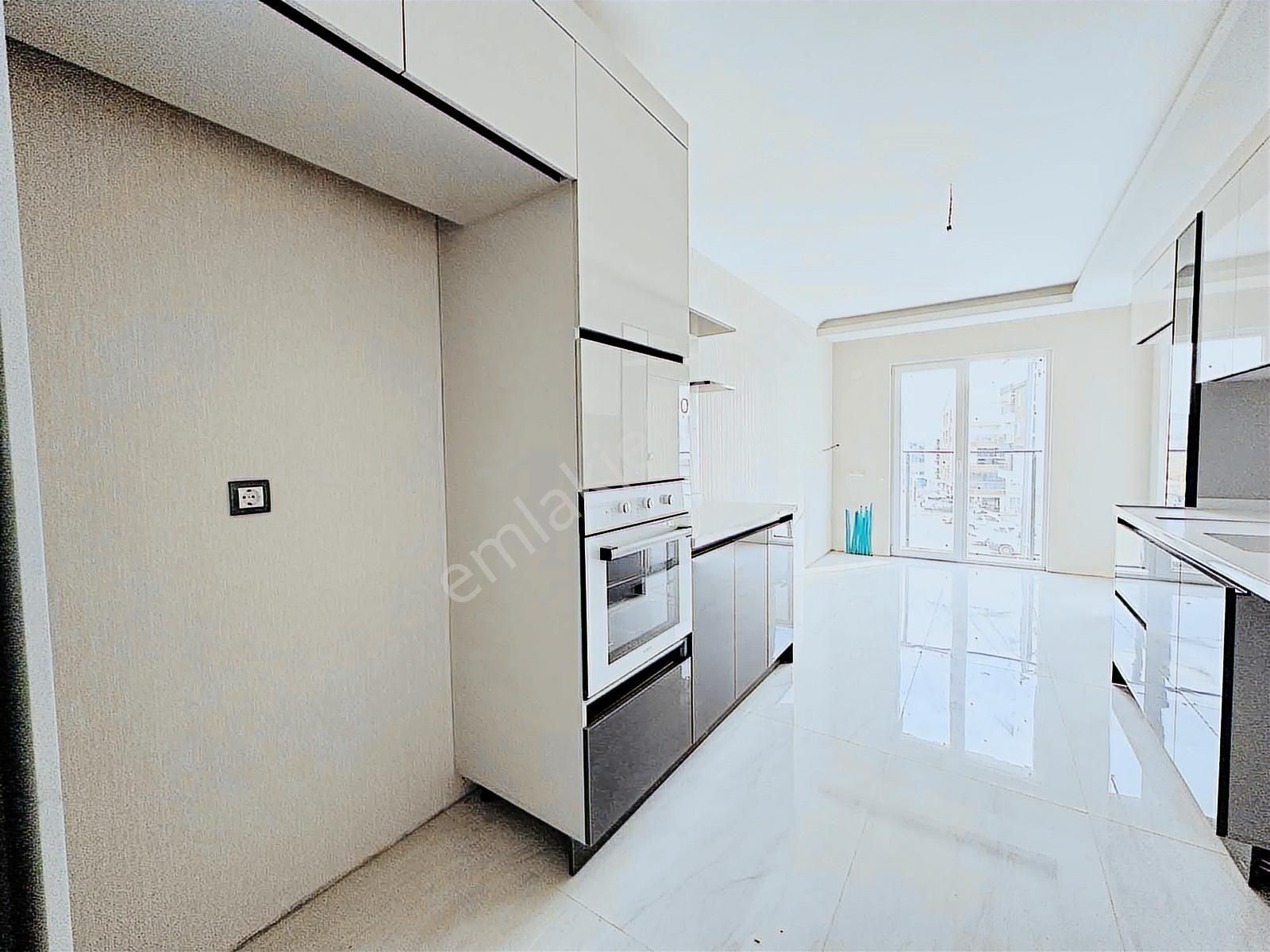 Taylan Emlak'tan Karapürçekte A. Isıtma Sıfır 3+1 Satılık Daire - Görsel 31