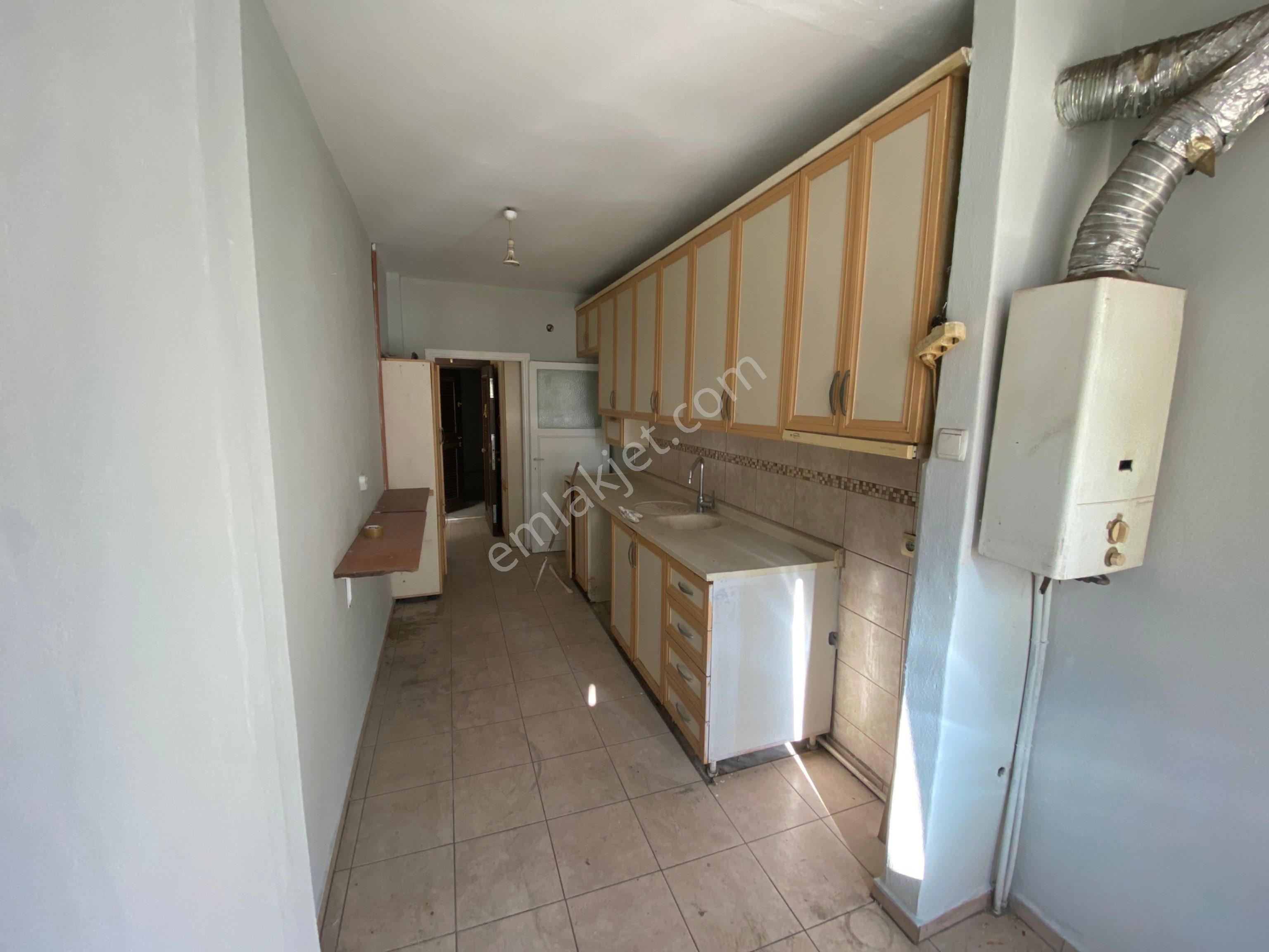 Mesudiye Mahallesi Cadde Üzeri Beş Yol Park Cepheli 3+1 - Görsel 13