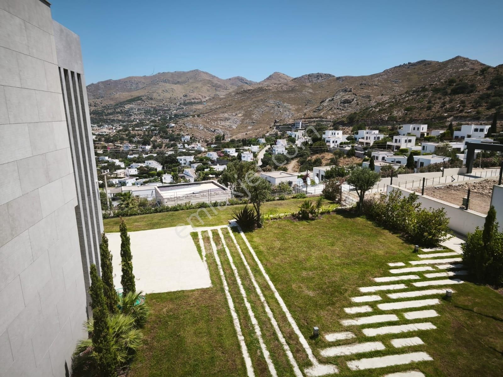 Gümüşlükte 5+1 Lüks Dubleks Satılık Villa - Görsel 14