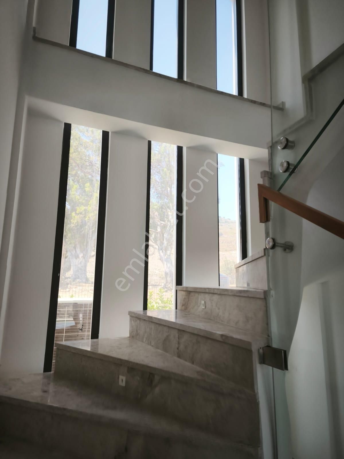 Gümüşlükte 5+1 Lüks Dubleks Satılık Villa - Görsel 12