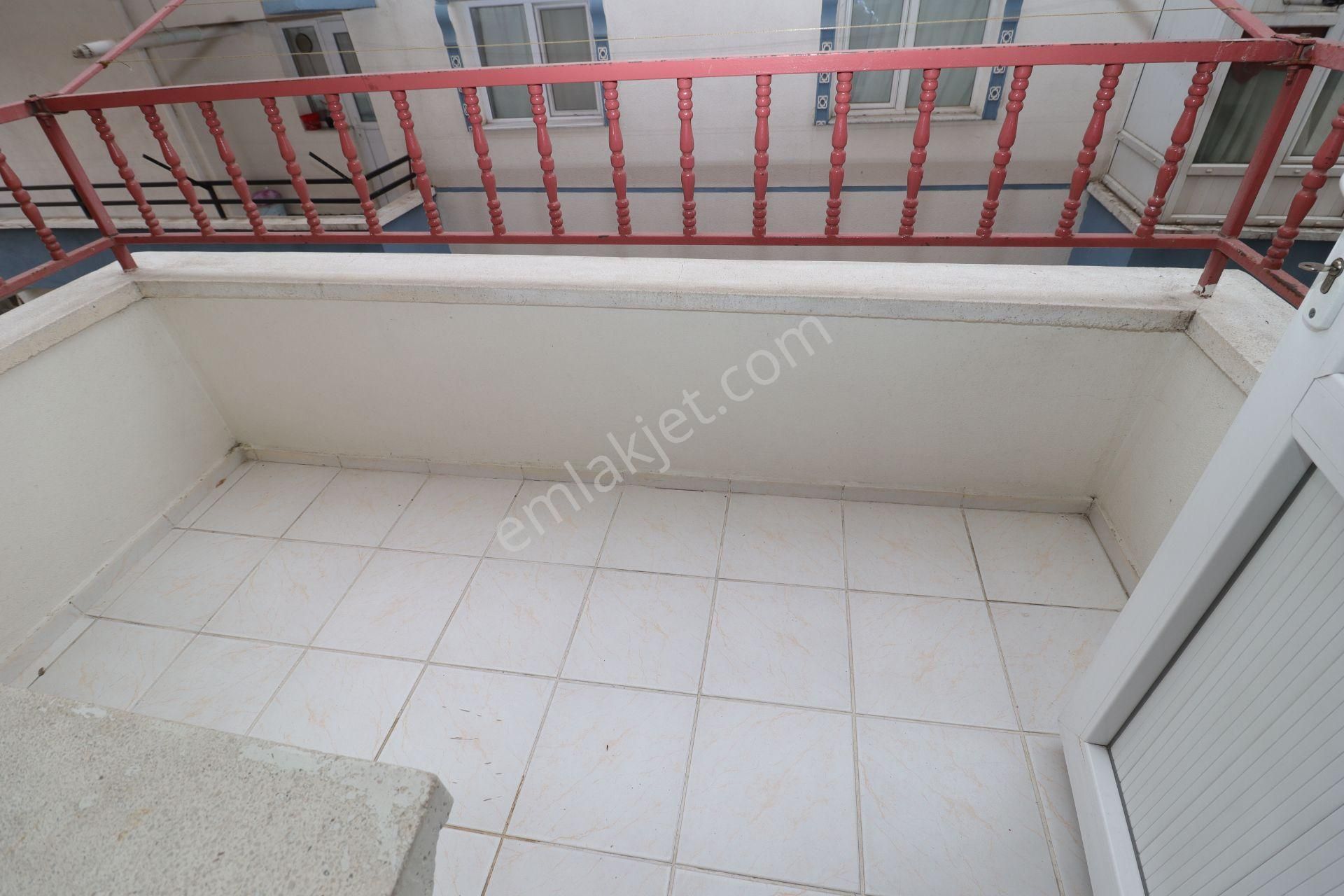 Akif'ten Atakent'te 3+1 Doğu Cephe 14.cadde Yanı Ara Kat Kiralık Daire - Görsel 6