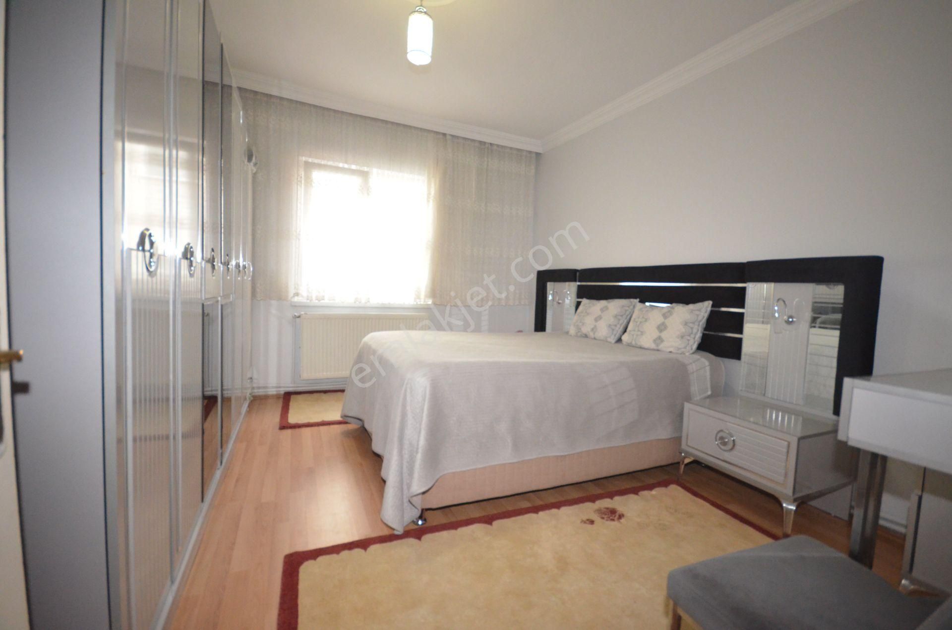 Kalecik Emlak'tan Merkez'de 1.kat 3+1 Yapılı Masrafsız Daire - Görsel 11