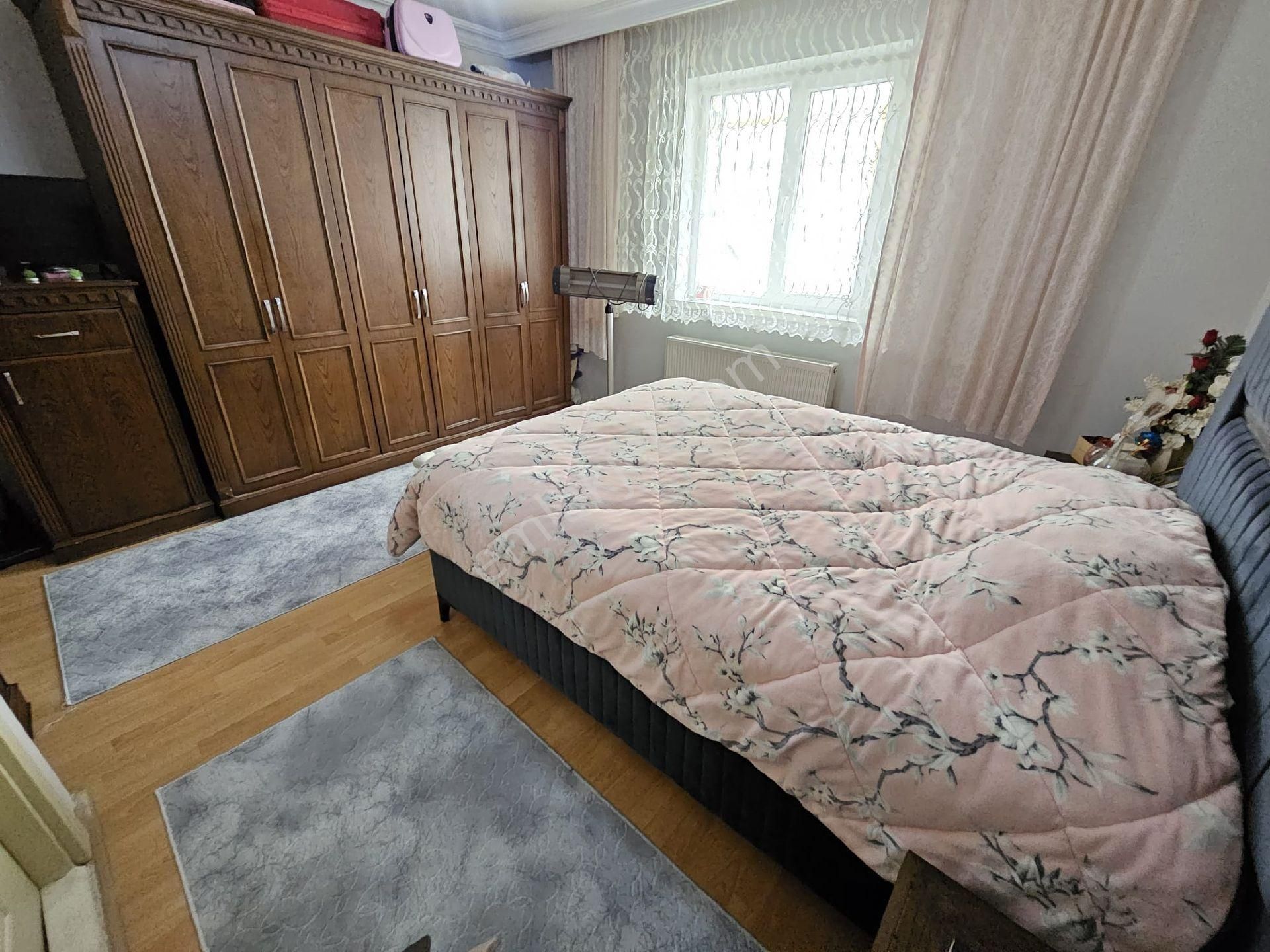 Karapürçekte 4+1 Kat Konumlu Asansörlü Çift Banyo Kilerli Satılık Daire - Görsel 27