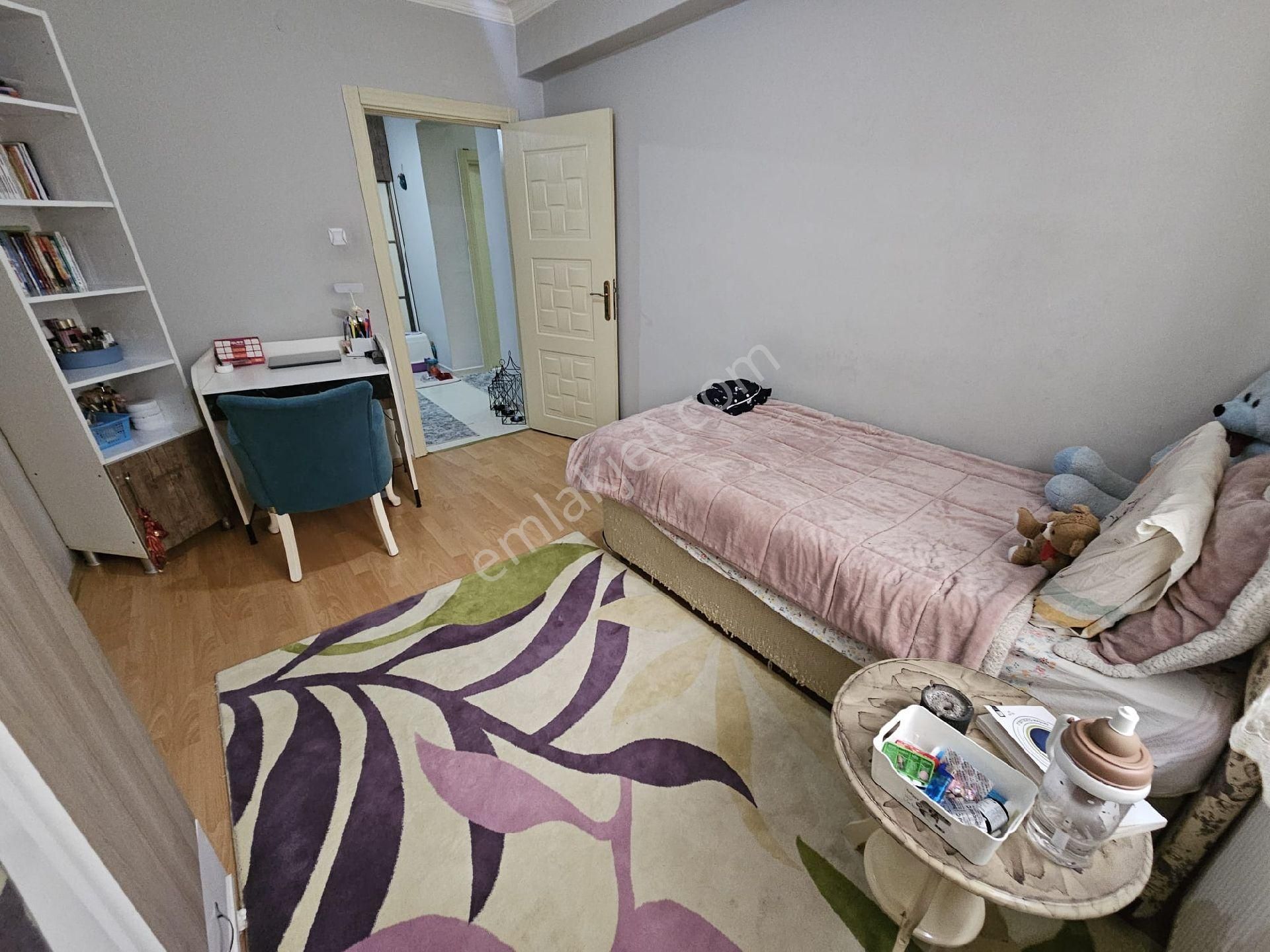 Karapürçekte 4+1 Kat Konumlu Asansörlü Çift Banyo Kilerli Satılık Daire - Görsel 16