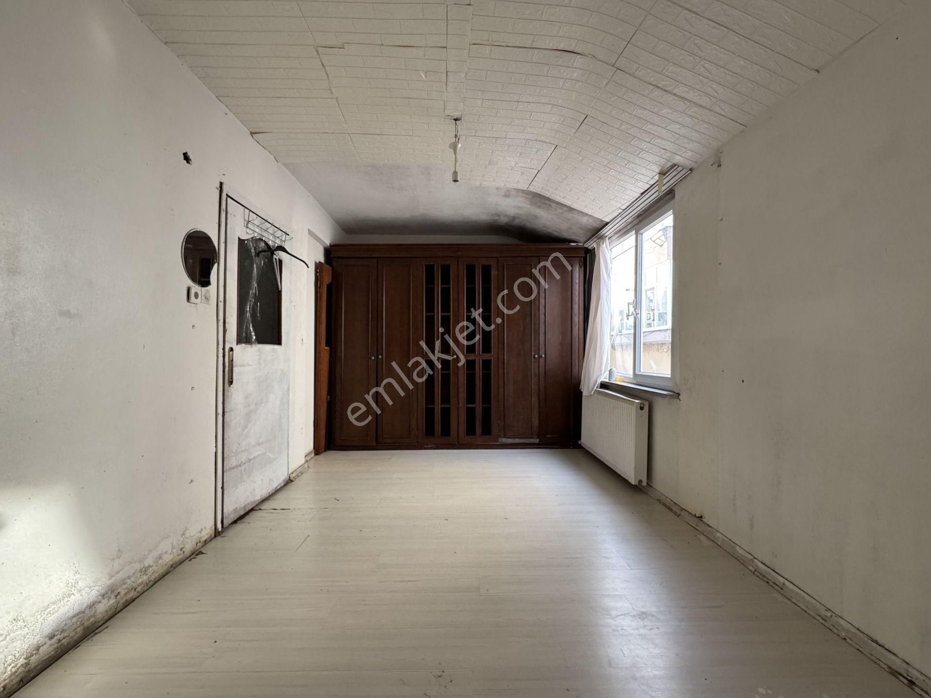 Next House'dan, Cumhuriyet'te 2+1 Geniş Kiralık Daire - Görsel 17