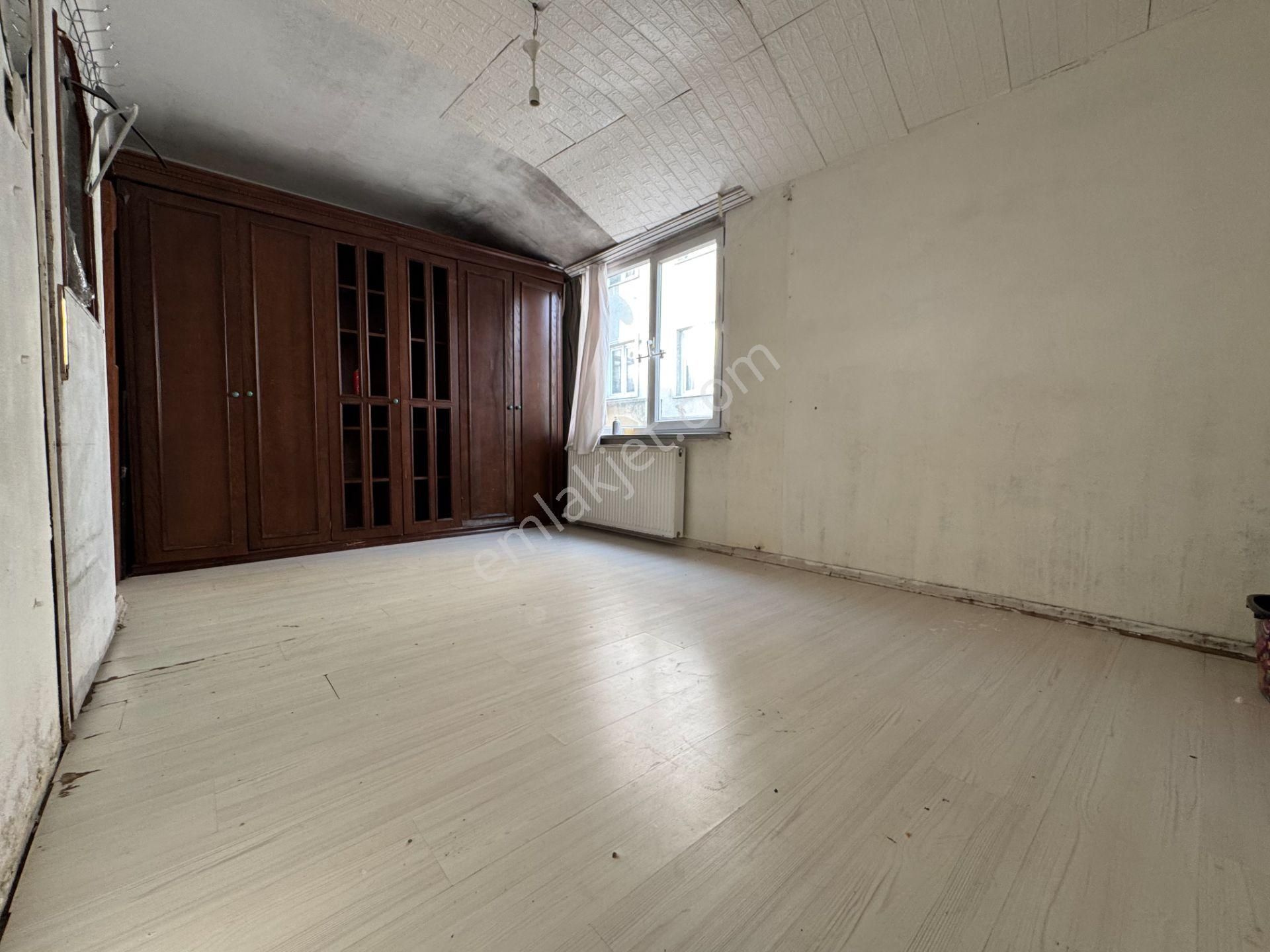 Next House'dan, Cumhuriyet'te 2+1 Geniş Kiralık Daire - Görsel 16