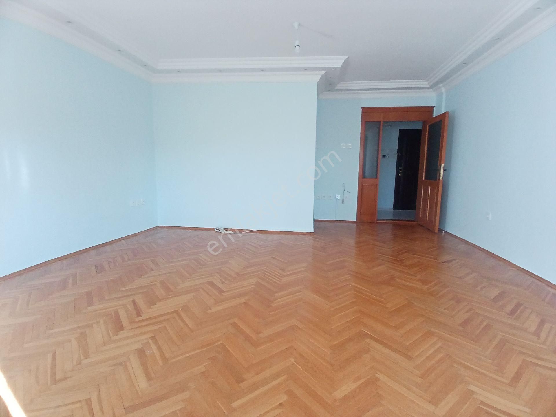 Ankara Çankaya Dikmen Naci Çakır Mah Sinan Cad Üstün De - Görsel 4