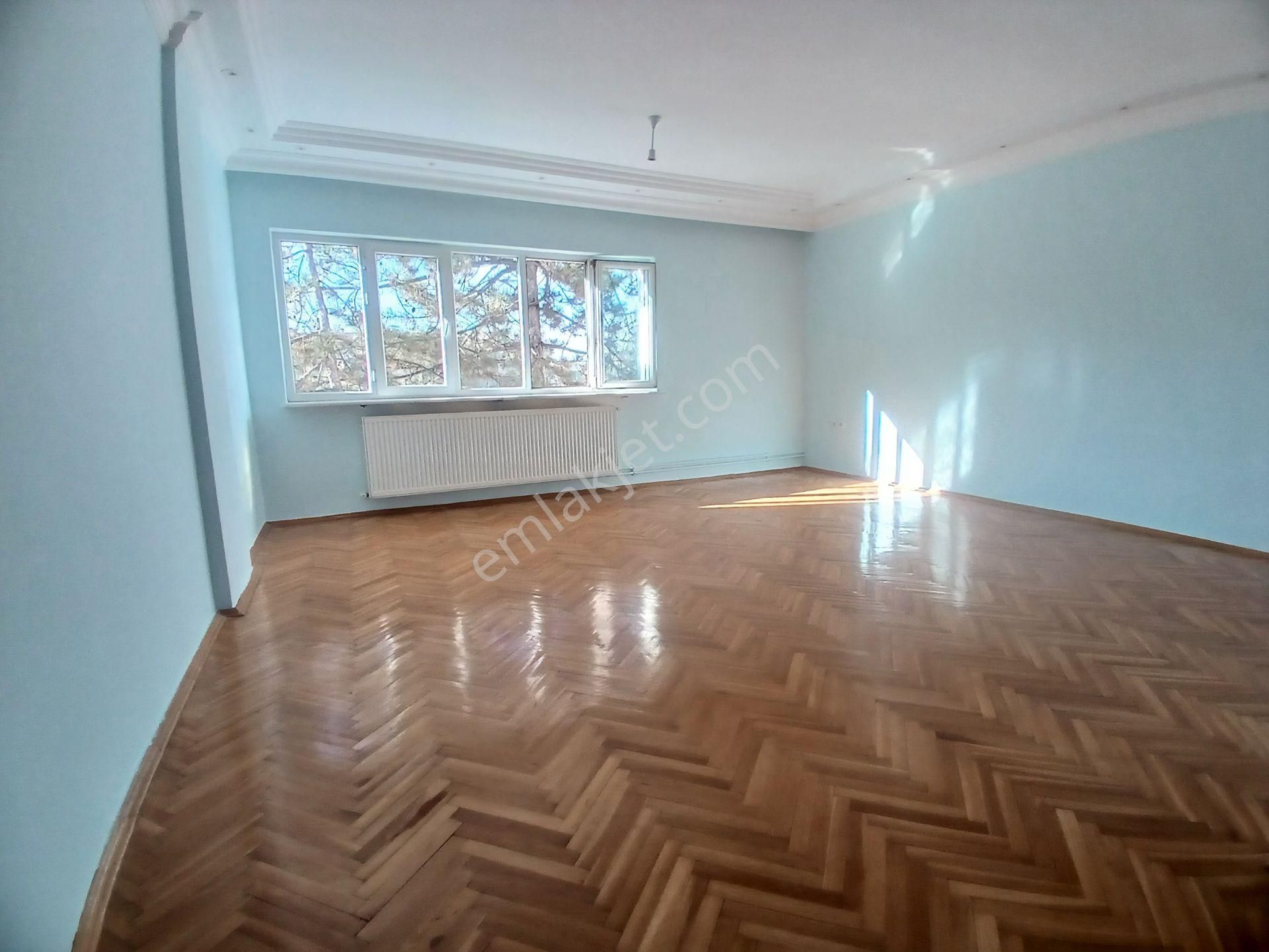 Ankara Çankaya Dikmen Naci Çakır Mah Sinan Cad Üstün De - Görsel 8