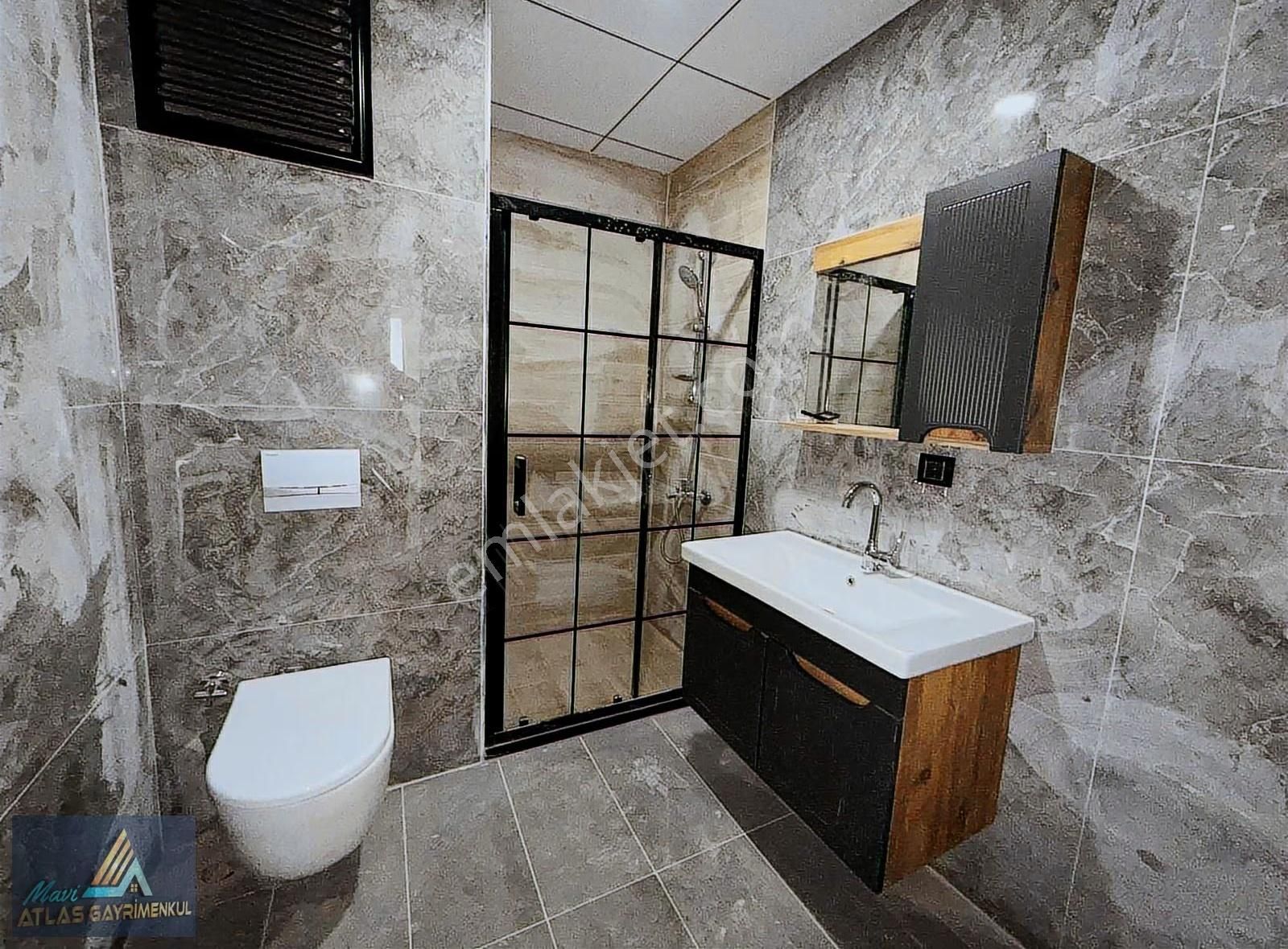 Tramvaya Sahile Yürüme Mesafesinde Lüks 1+1 Daire - Görsel 16