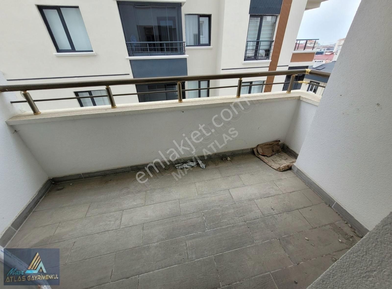 Mavi Atlas'tan Atakum'da Satılık 2+1 Daire - Görsel 6