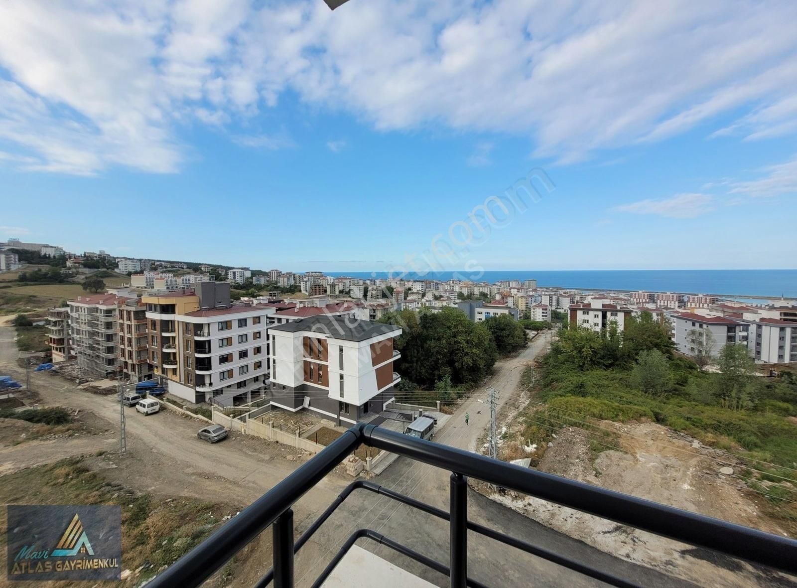 Mavi Atlastan Körfez De Deniz Manzaralı Satılık 1+1 Daireler - Görsel 18