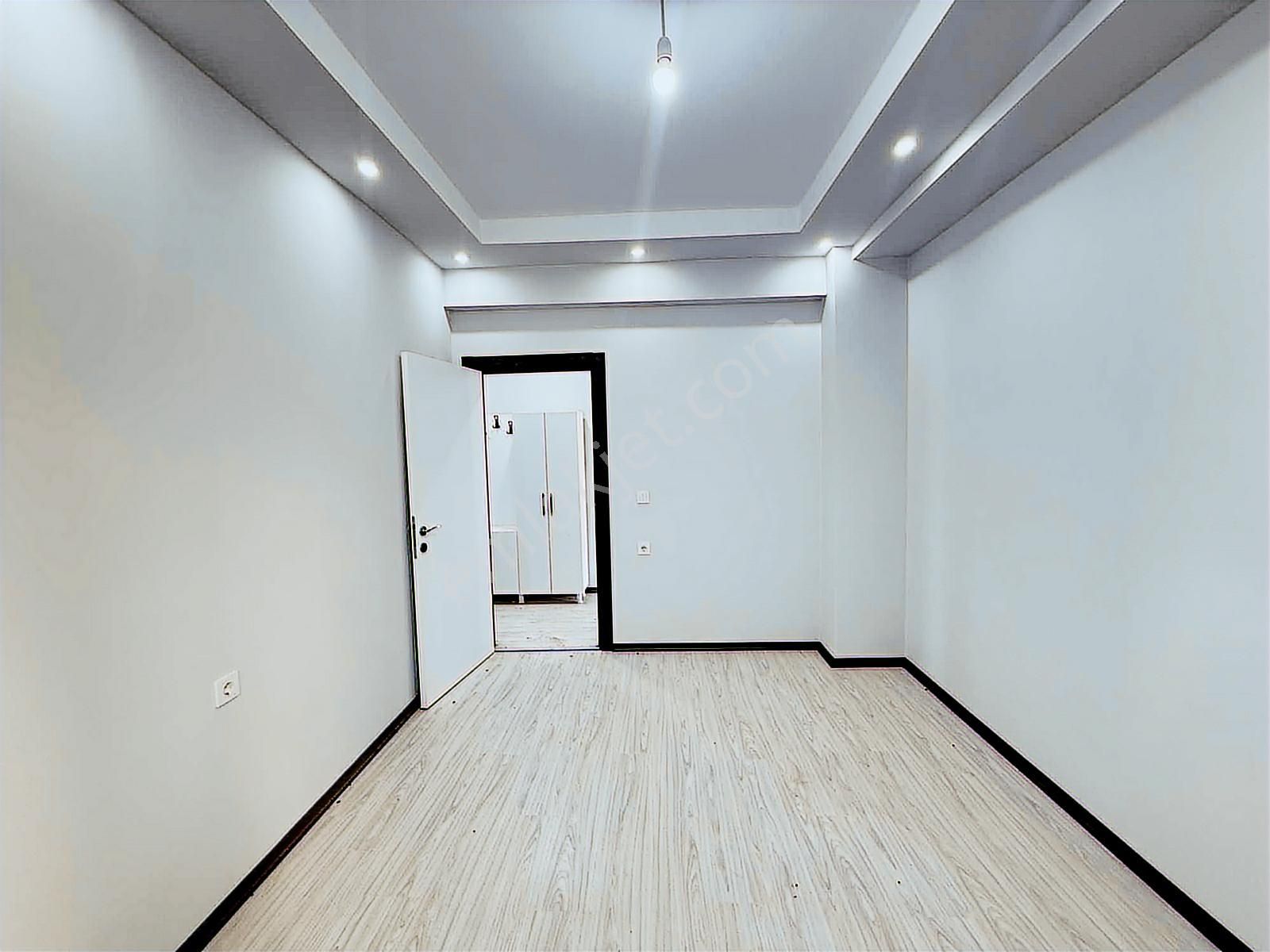 Fa Özbir'den Kızılpınar'da Kapalı Geniş Teraslı Lüx 2+1 Daire.. - Görsel 13