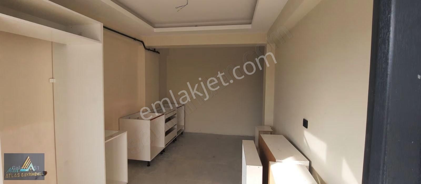 Mavi Atlas Gayrimenkulden Satılık 3+1 Lüks Daire - Görsel 2