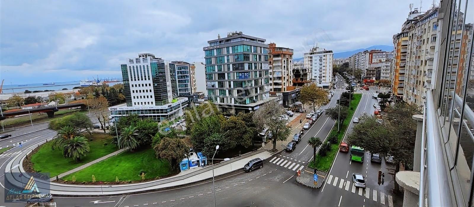 Mavi Atlas'tan İlkadım Gençlik Parkına Cephe Kiralık Ofis - Görsel 14