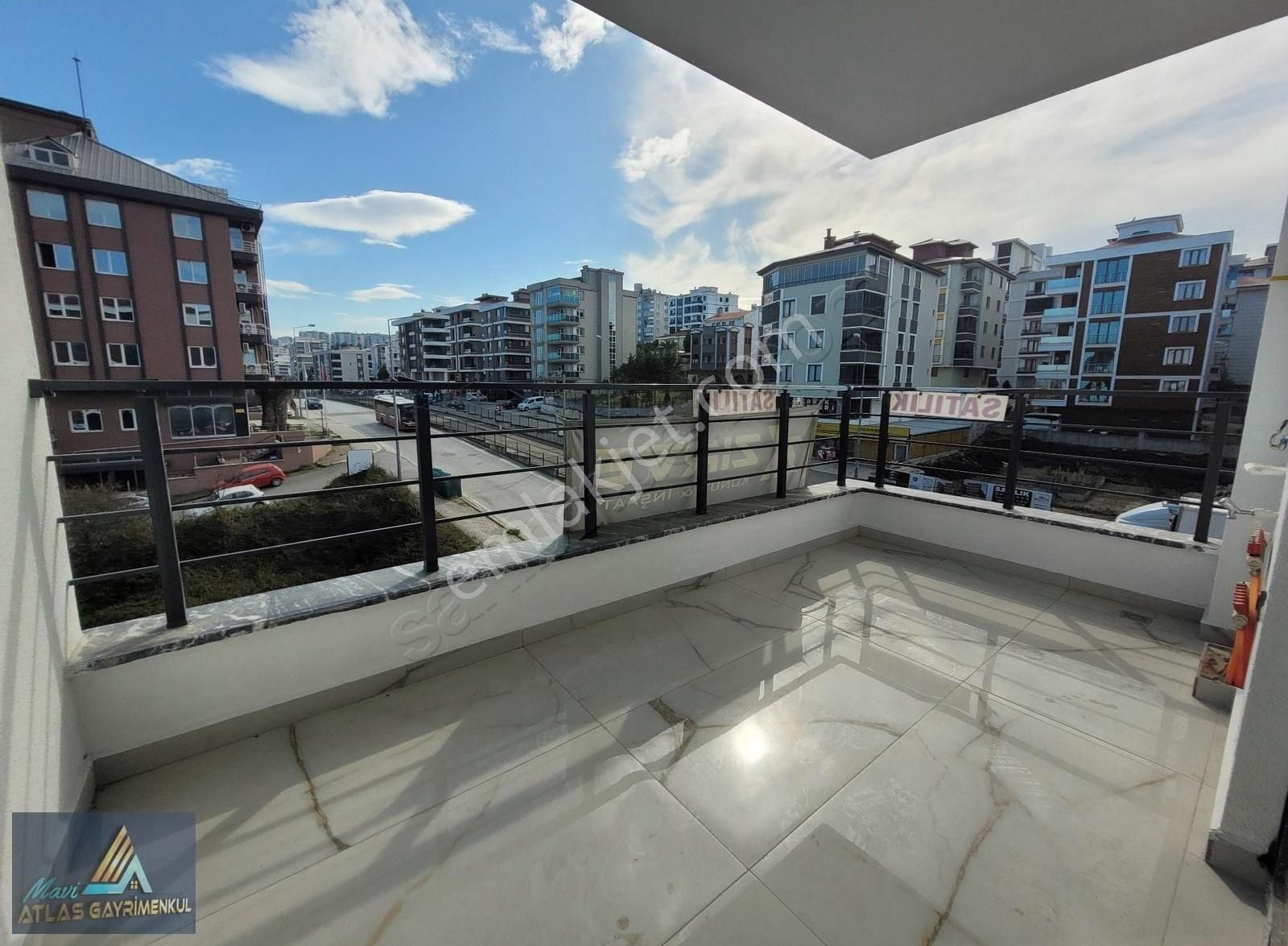 Mavi Atlastan Atakum Da Sahile Yakın Satılık Sıfır 2+1 Daireler - Görsel 24