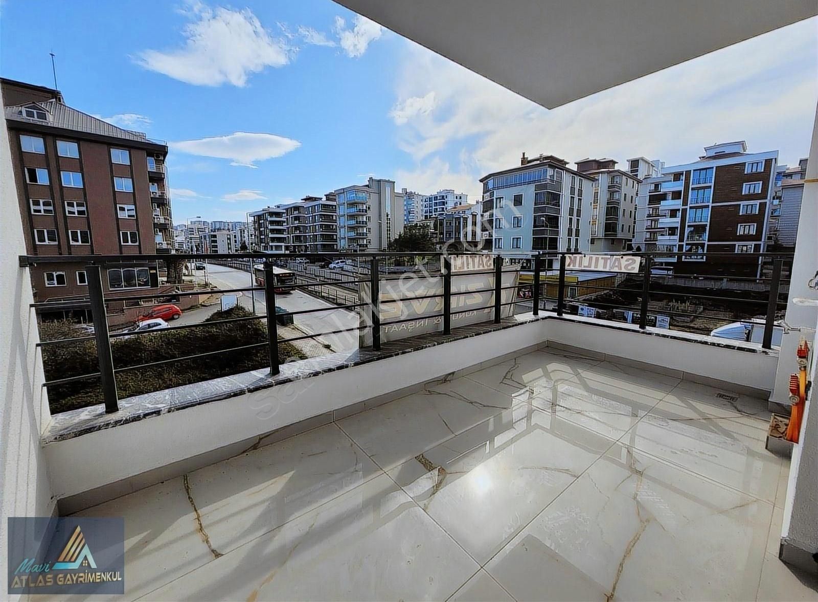 Mavi Atlastan Atakum Da Sahile Yakın Satılık Sıfır 2+1 Daireler - Görsel 19