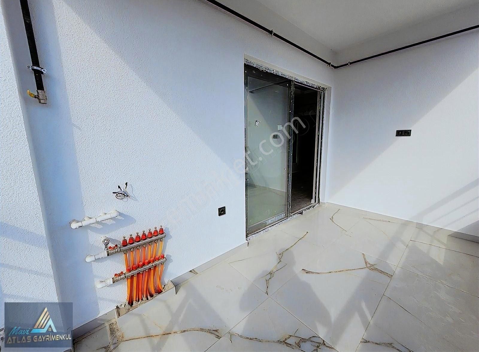 Mavi Atlastan Atakum Da Sahile Yakın Satılık Sıfır 2+1 Daireler - Görsel 2