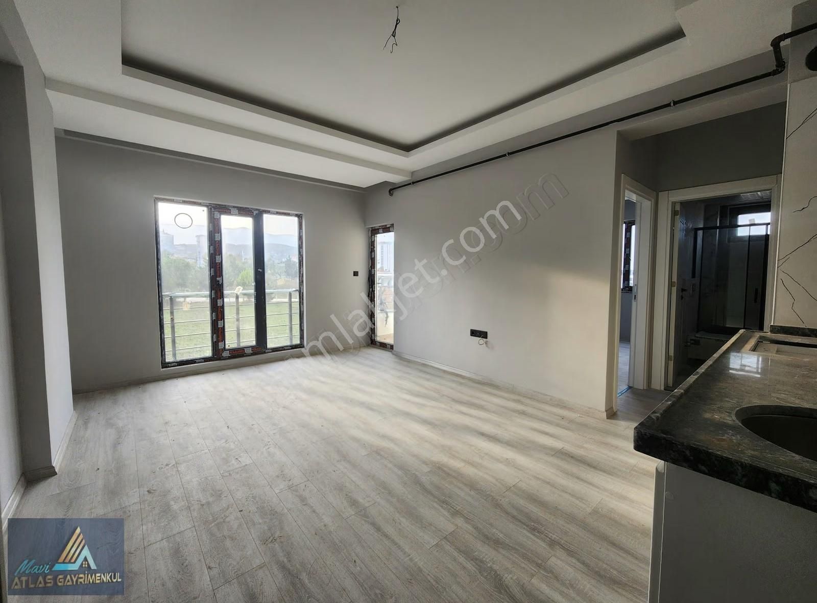 Mavi Atlas'tan Atakum'da İskanlı 2. Kat Sıfır 1+1 Daire