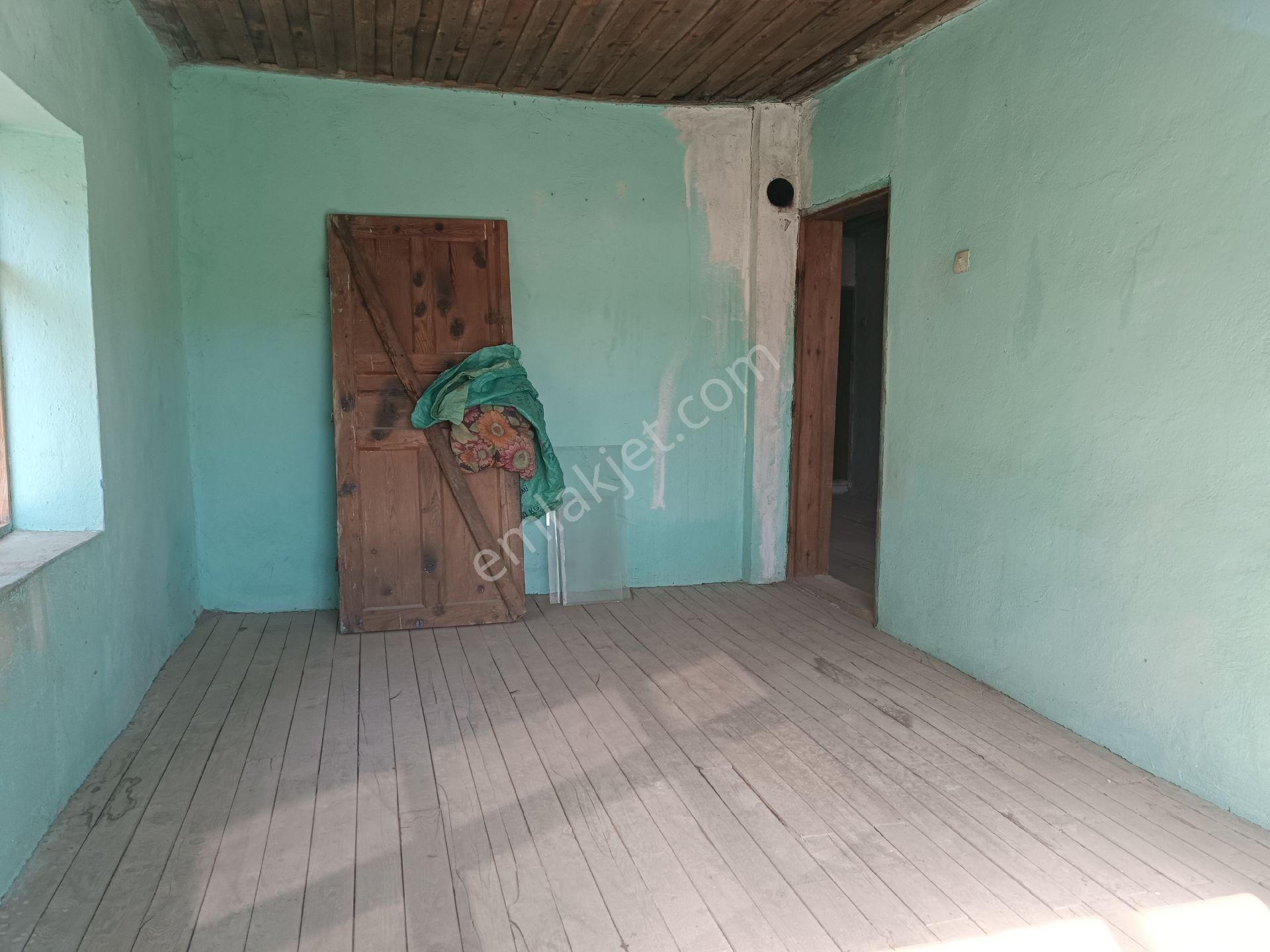 Wisrem Burdur'dan Satılık Köy Evi - Görsel 9