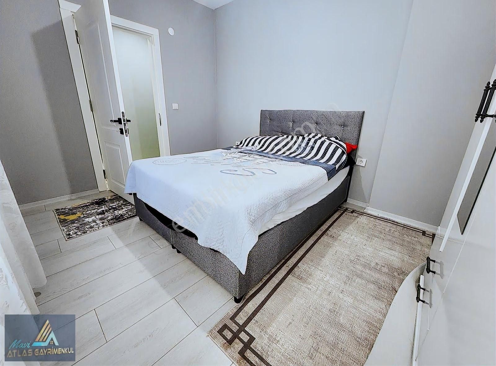 Mavi Atlas'tan Ara Kat Eşyalı 1+1 Daire - Görsel 14