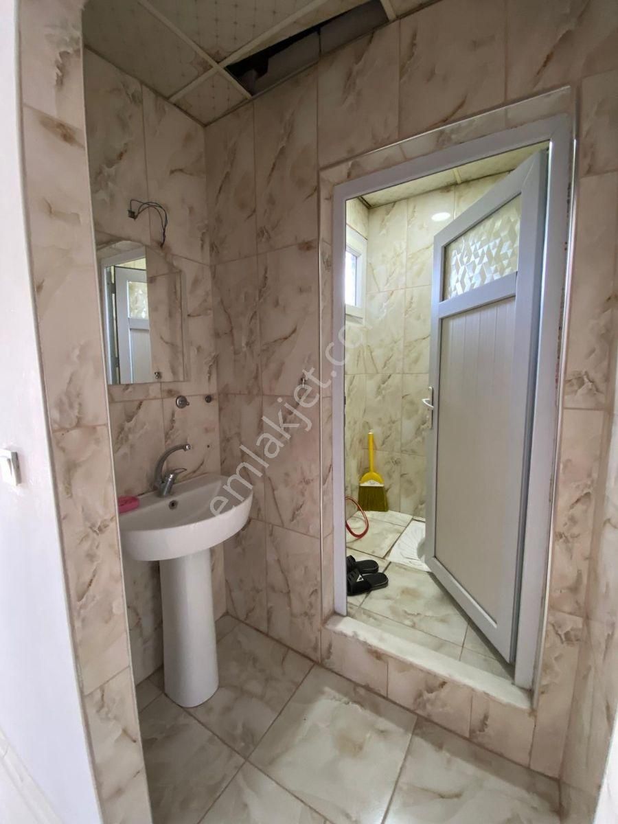 Mithat Paşa Mah.'nde 2 Kat Ev Altı Dükkan Kompl Satılık Müstakil - Görsel 31