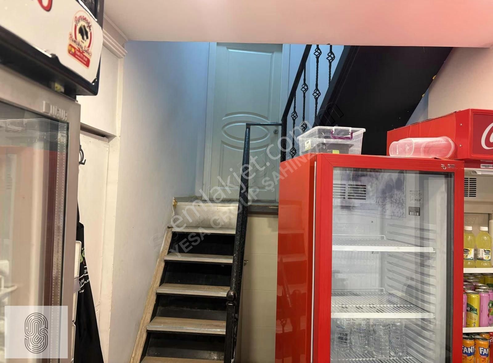 Ayasofyada Devren Satılık Adı Yörem Çiğ Köfte Bayii - Görsel 13