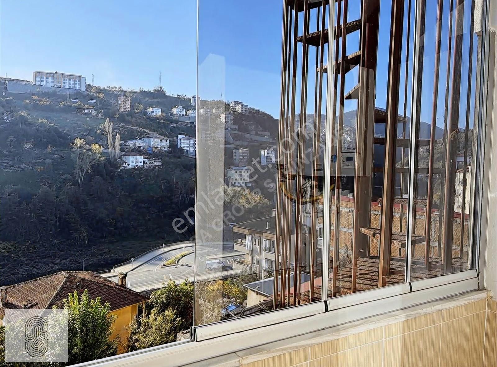 Akçaabat Merkez De 3+1 Kiralık Daire - Görsel 20