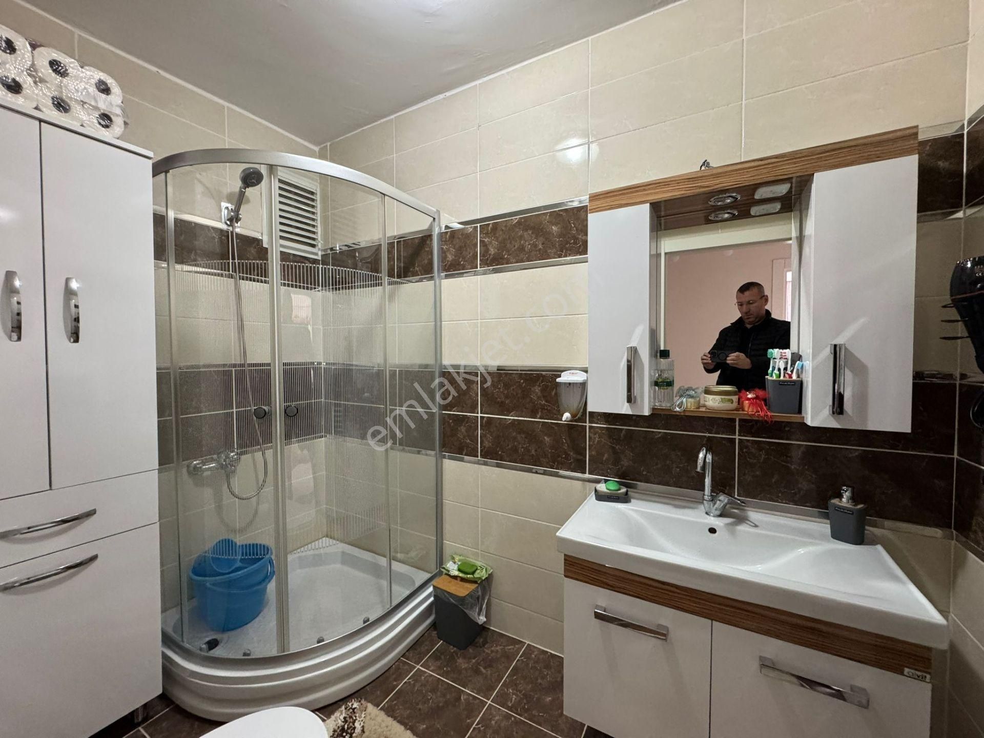 Kalecik Emlak'tan E.banyolu Full Yapılı Merkezi Sistem Kat Sitede 4+1 - Görsel 18