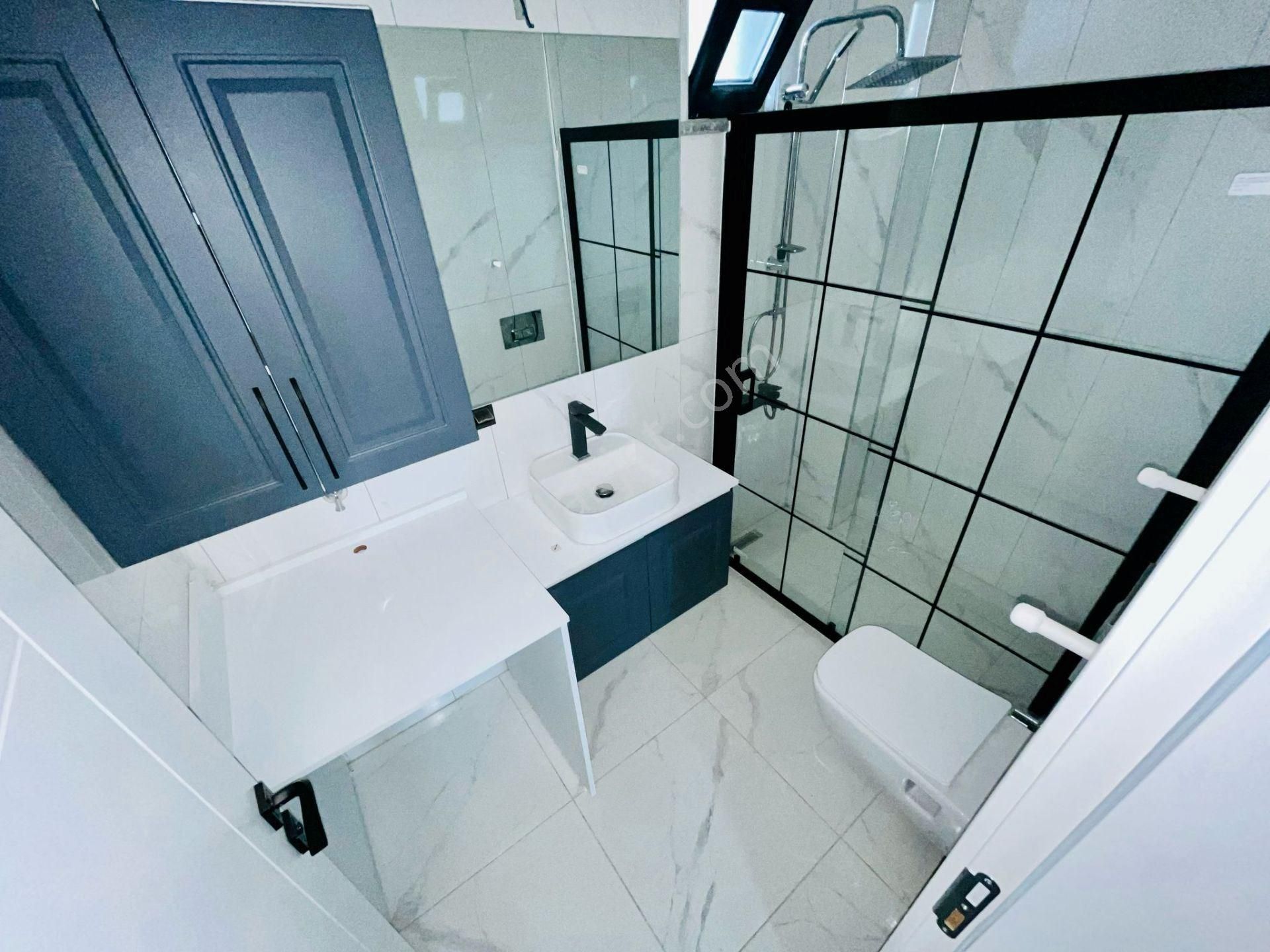 Yükselden Gürede Huzur Ve Sağlık Dolu Konumda 4+1 Lüks Villa - Görsel 17