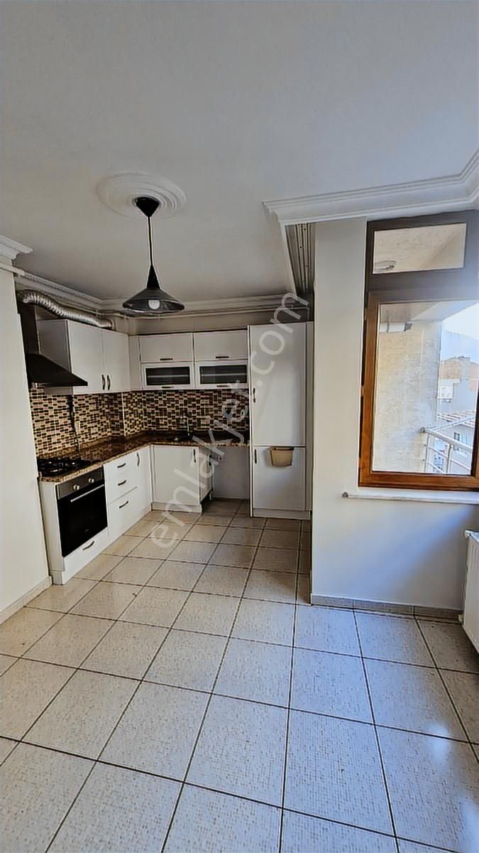 İsmet İnönü Caddesi Üzerinde | Geniş 3+1 | Ara Kat | Çift Balkon - Görsel 12