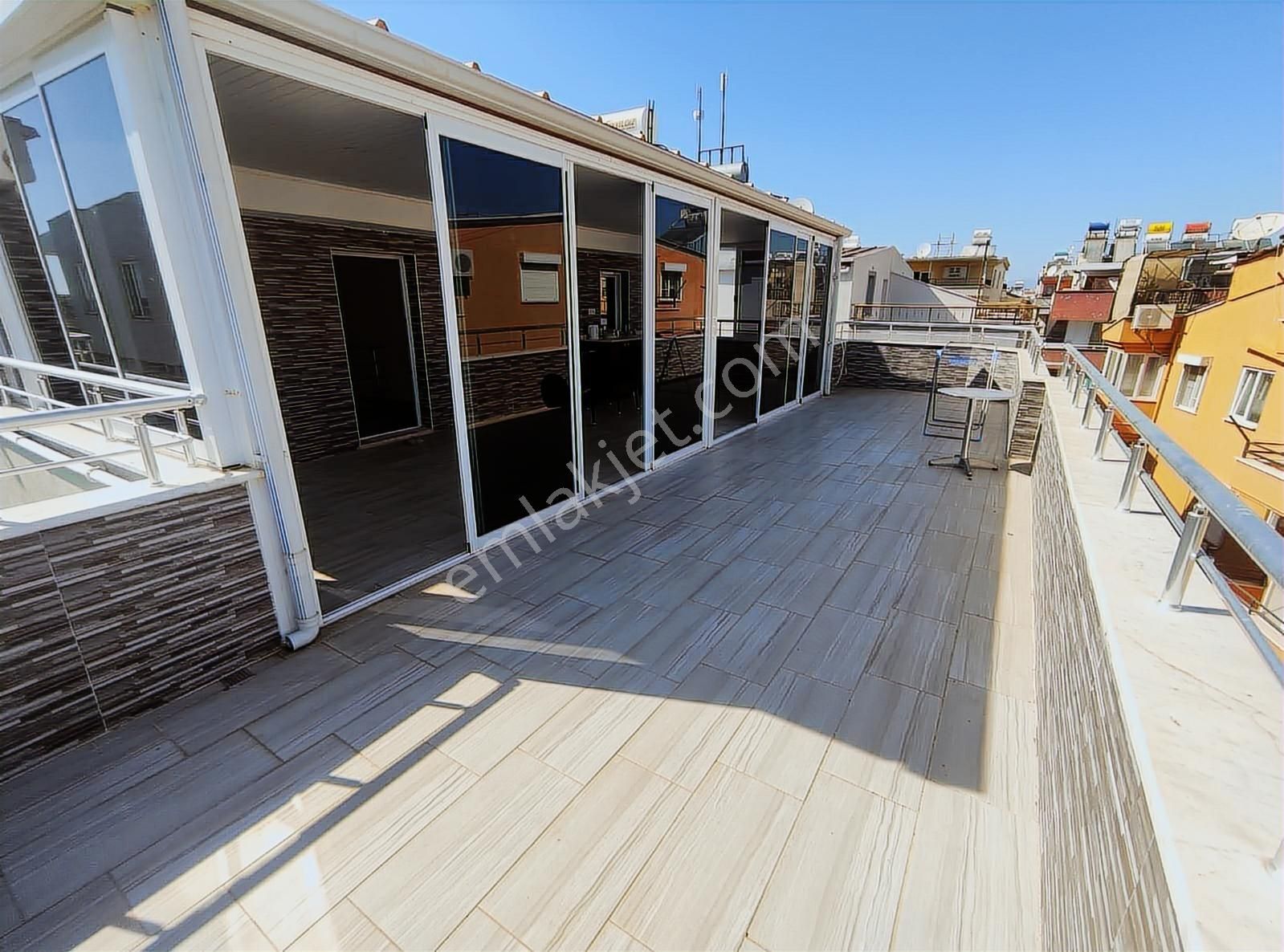 Çamlık Mah'nde İçi Komple Yenilenmiş 3+1 Ayrı Mutfaklı Dubleks - Görsel 6