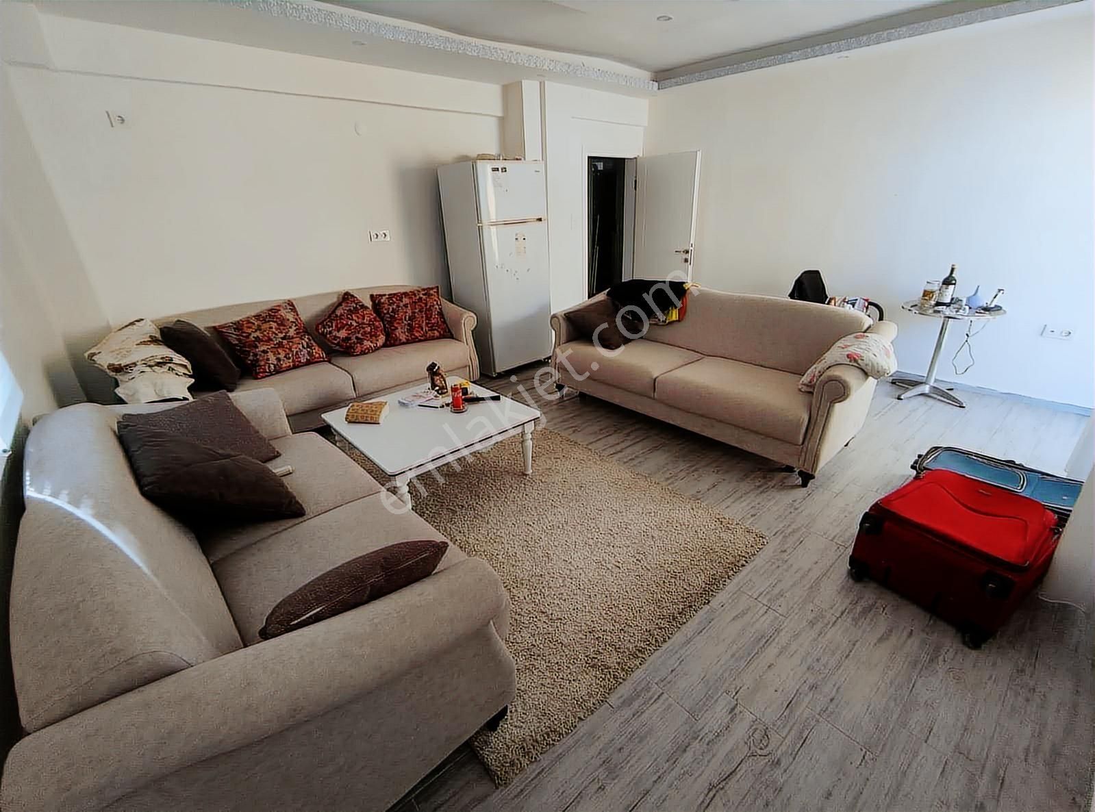 Çamlık Mah'nde İçi Komple Yenilenmiş 3+1 Ayrı Mutfaklı Dubleks - Görsel 2