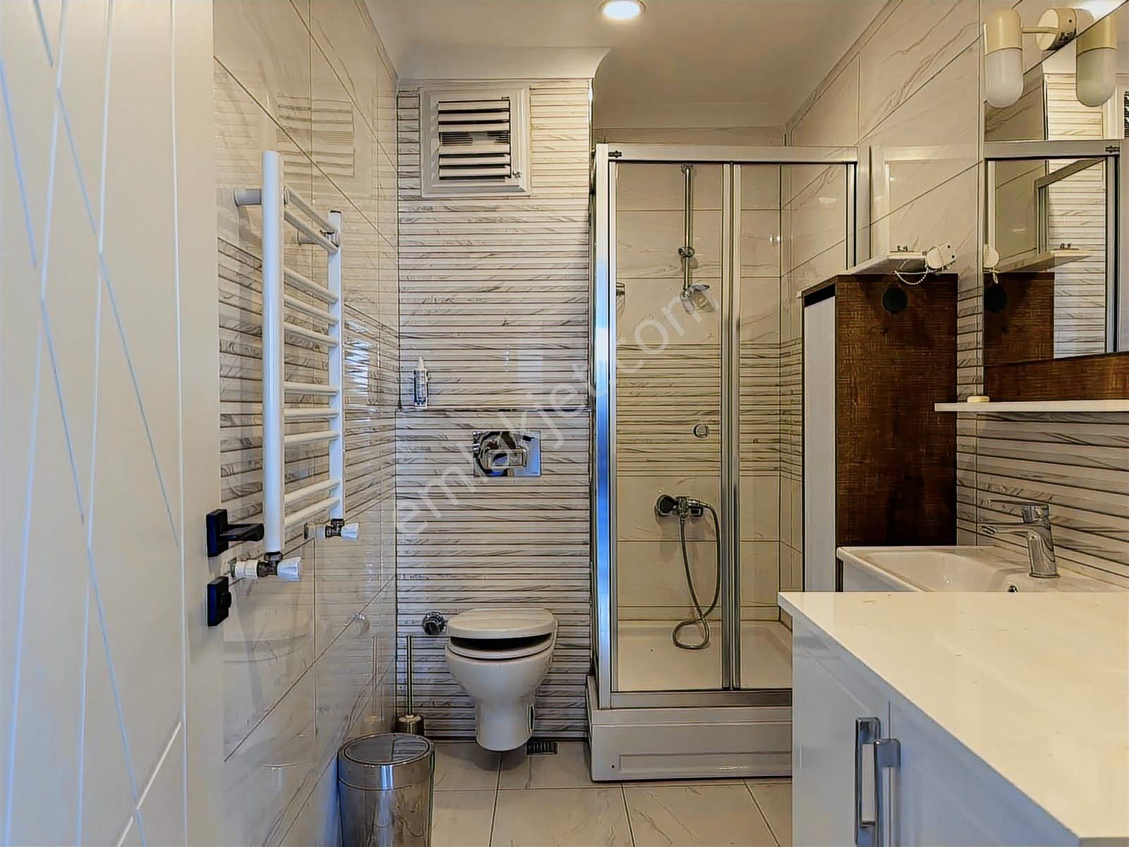 Bakırköy De 2020 Yapımı 20m2 Teraslı 160m2 5+1 Asansörlü - Görsel 5