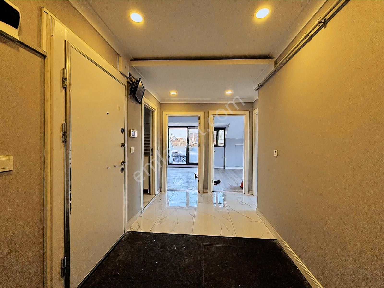 Bakırköy De 2020 Yapımı 20m2 Teraslı 160m2 5+1 Asansörlü - Görsel 19