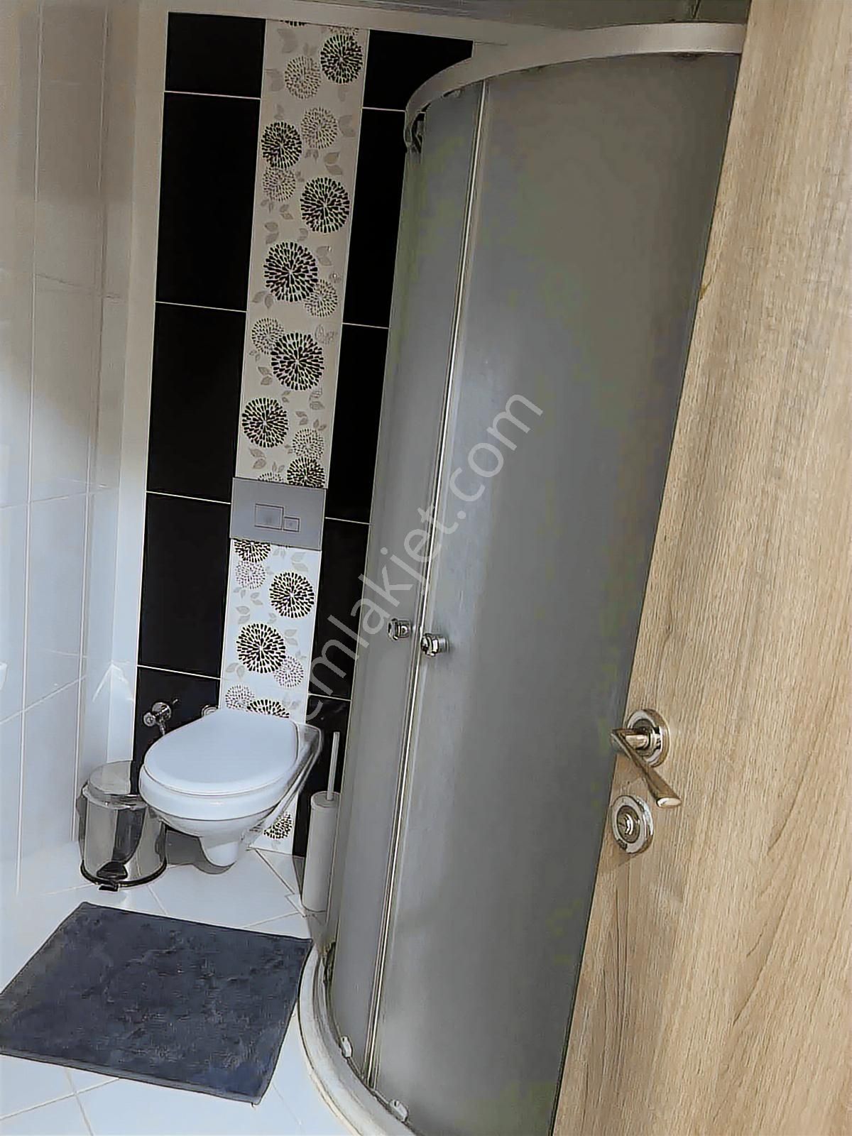 Günlükbaşında Satılık Geniş Ara Kat Daire - Görsel 12