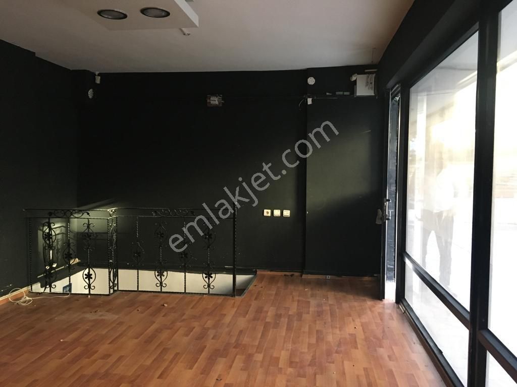 İskanlı Bakırköyde 906m2 Arsa İçinde Giriş:30m2 Alt Kat:30m2 - Görsel 6