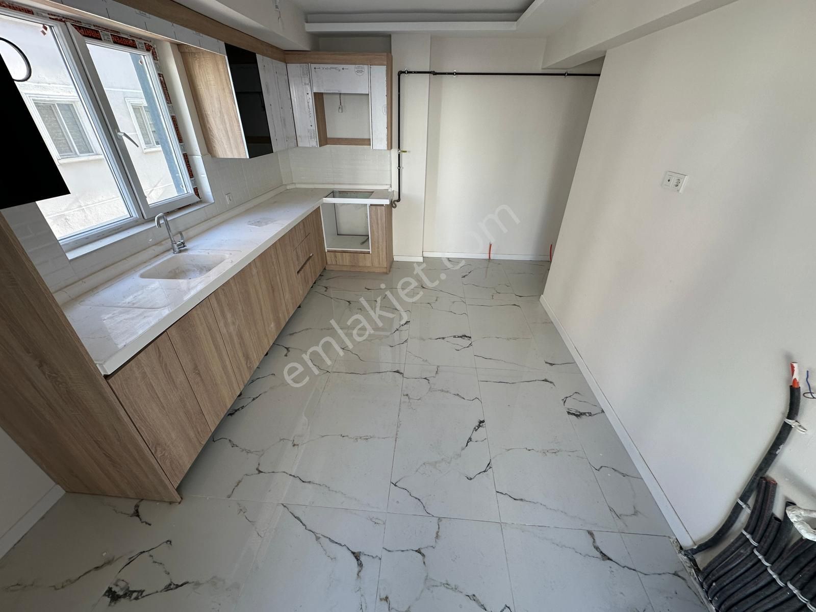 Sincan Yenikentte Satılık 3+1 Sıfır Daire Ara Katta Uygun Fiyatlı Fırsat - Görsel 5