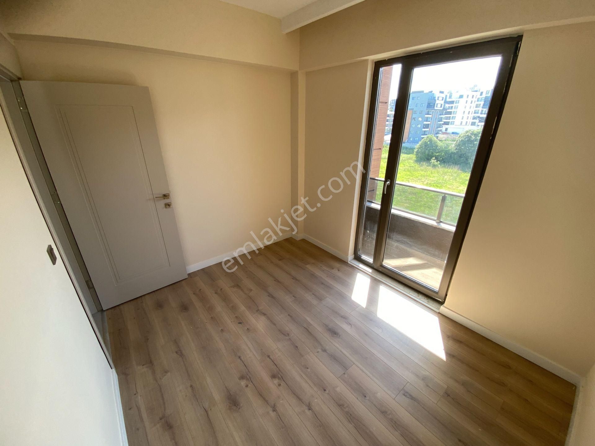Nilüfer 30 Ağustos Zafer Kayapada Kiralık 4+1 Daire - Görsel 17