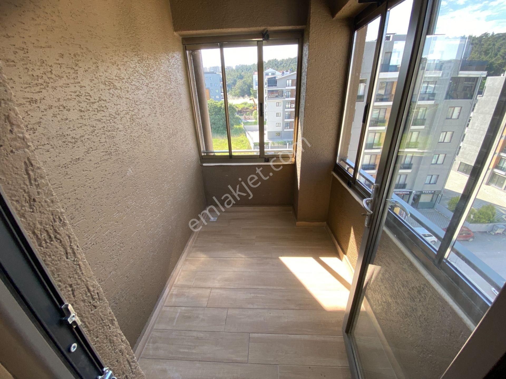 Nilüfer 30 Ağustos Zafer Kayapada Kiralık 4+1 Daire - Görsel 11