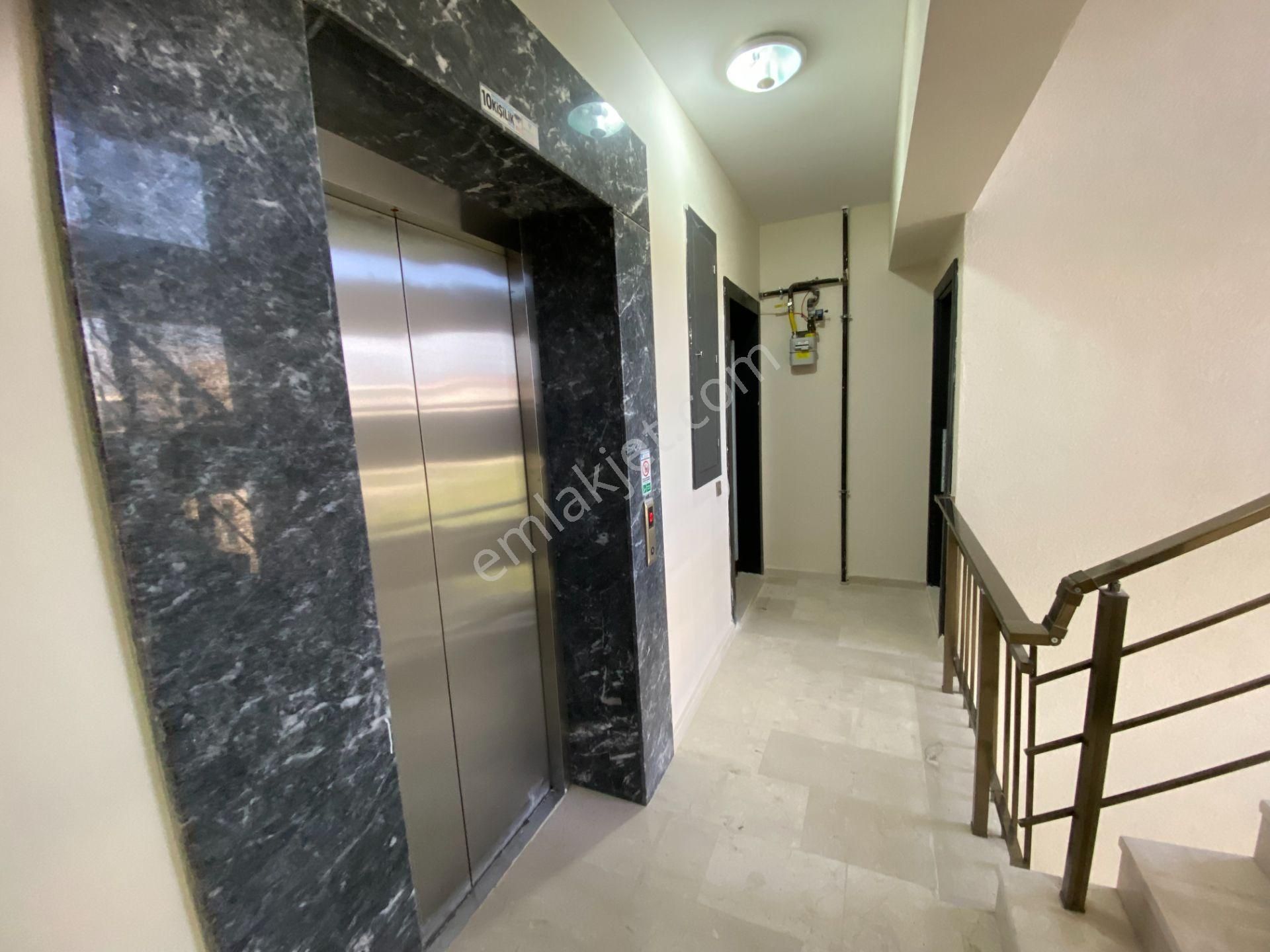 Nilüfer 30 Ağustos Zafer Kayapada Kiralık 4+1 Daire - Görsel 29