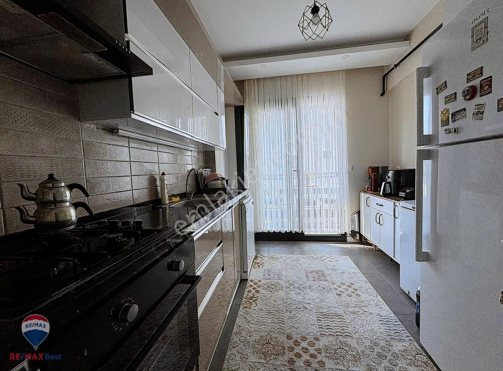 Hakan Büyük"ten Esentepede Ara Kat Kapalı Mutfak 2+1 Daire - Görsel 6