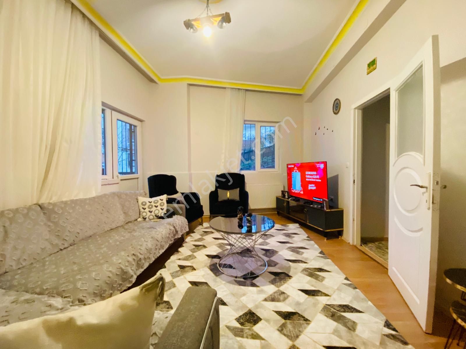 Türközü Sağlık Ocağı Yakını 3+1 Kot 2'de Yapılı Satılık Daire !!!